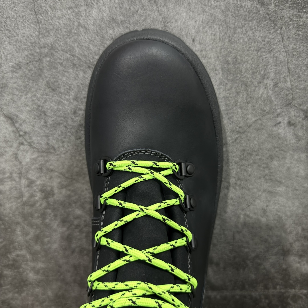 【纯原】ecco爱步 踪迹30 牛皮 时尚百搭 高帮 生活休闲鞋马丁靴 独家注塑工艺 渠道原单 实体代购