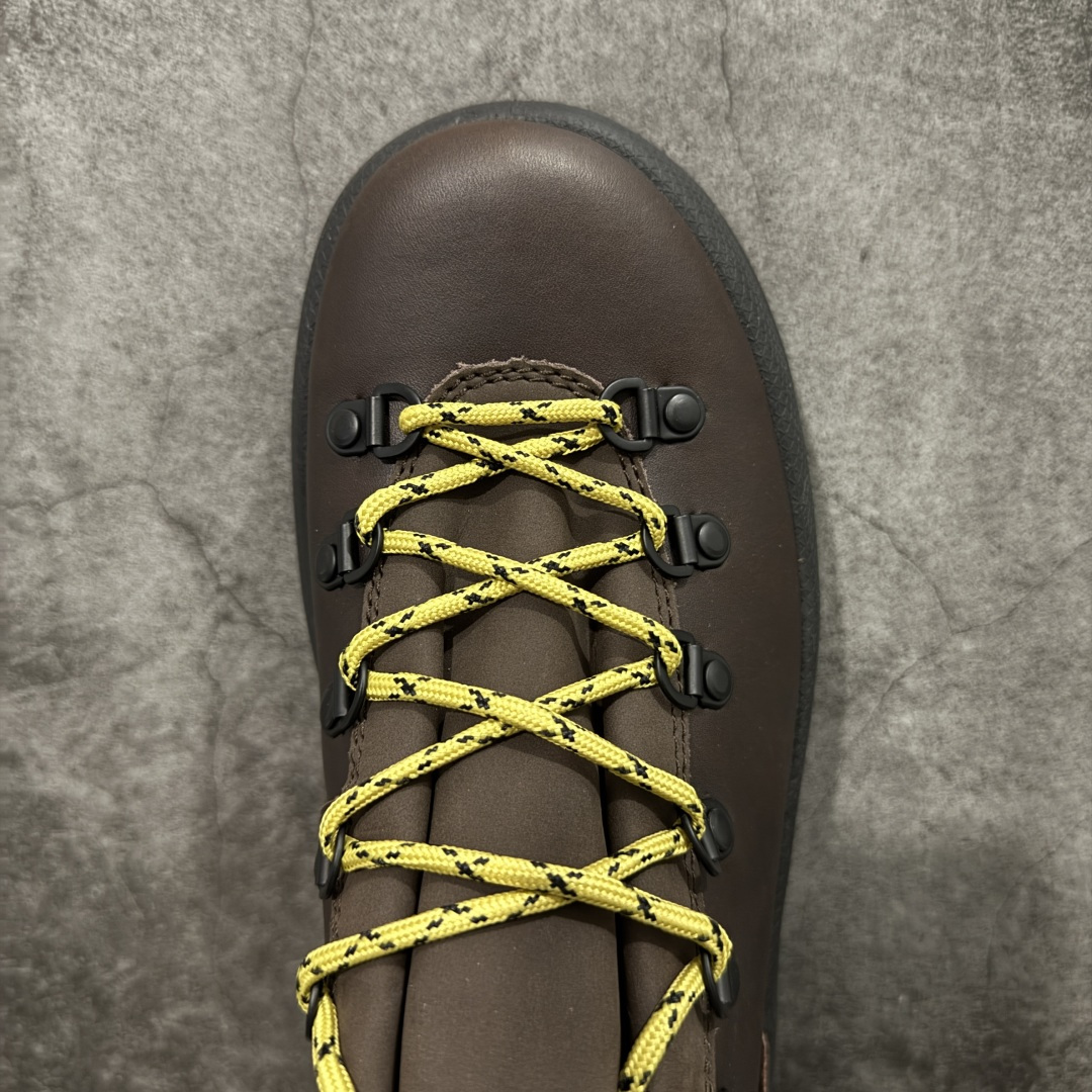 【纯原】ecco爱步 踪迹30 牛皮 时尚百搭 中帮 生活休闲鞋马丁靴 独家注塑工艺 渠道原单 实体代购