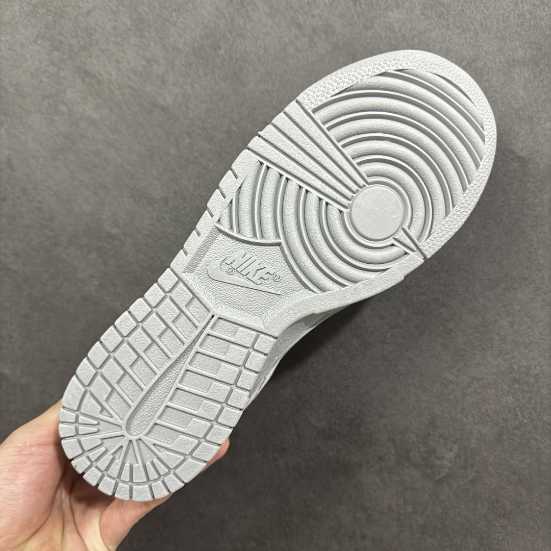 【纯原】高端定制Nike SB Dunk Low “Superme联名------灰色猪八” 麂皮效果 