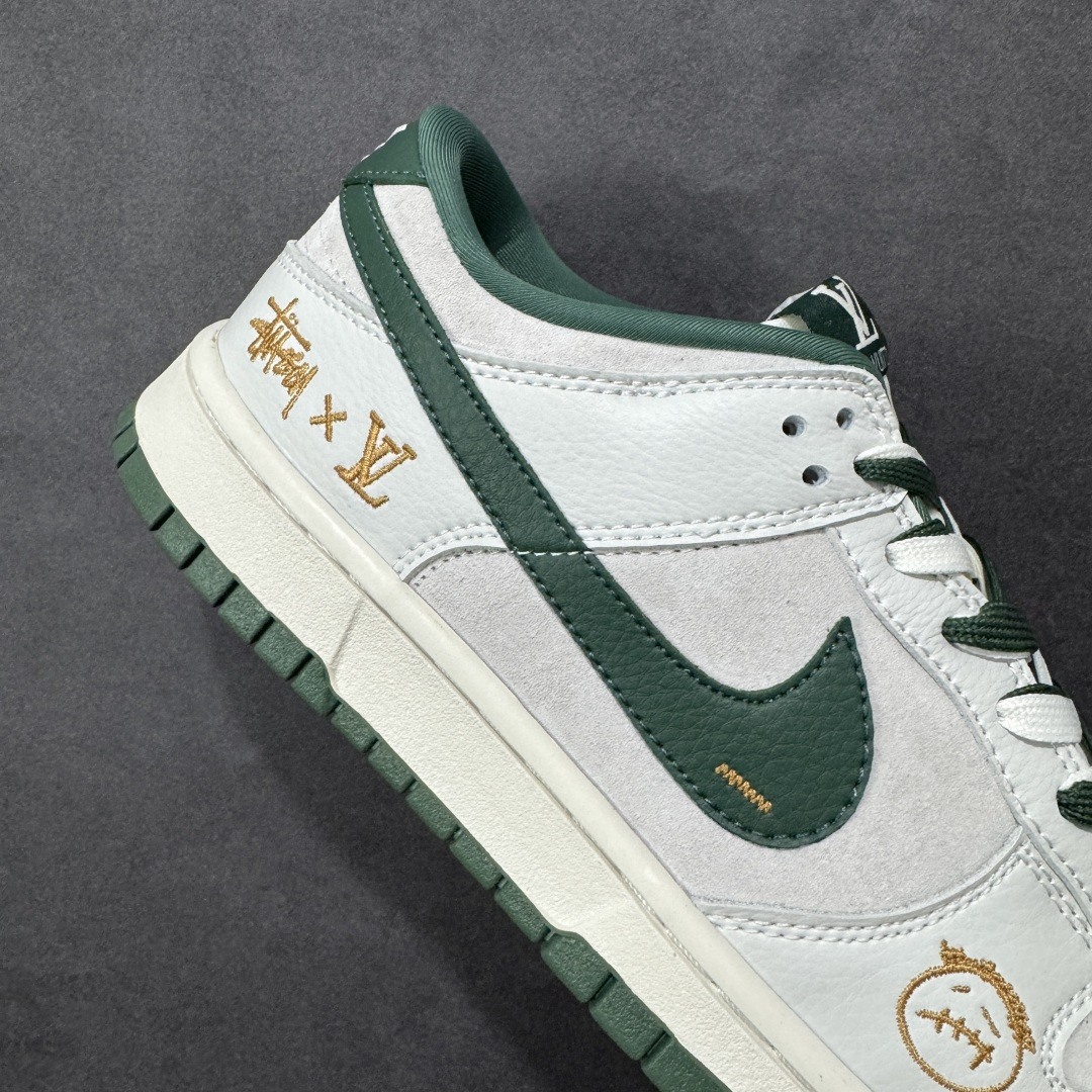 【纯原】Nike SB Dunk 斯图西 LV 三方联名——米白灰绿 高端定制 低帮休闲板鞋 定制鞋盒 