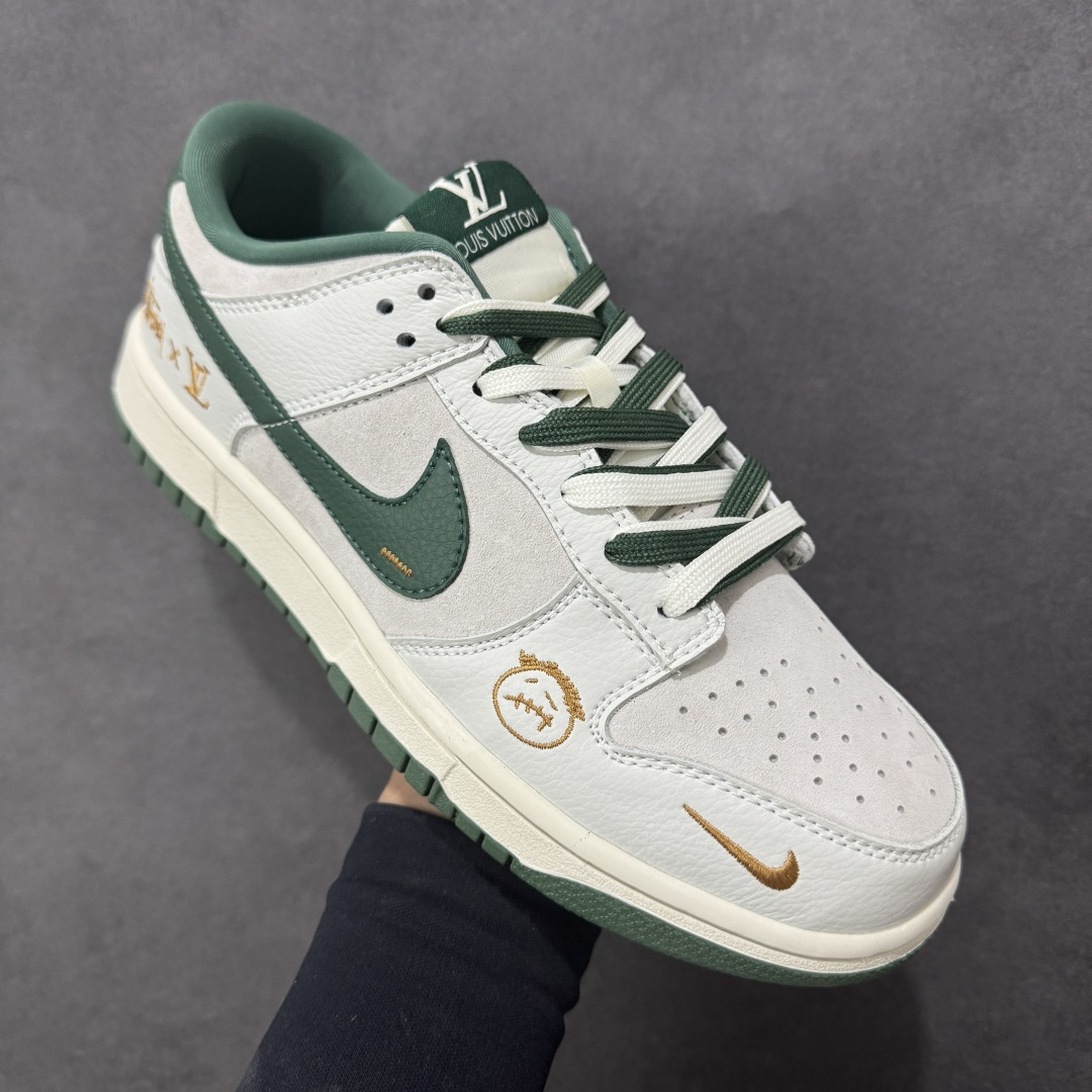 【纯原】Nike SB Dunk 斯图西 LV 三方联名——米白灰绿 高端定制 低帮休闲板鞋 定制鞋盒 