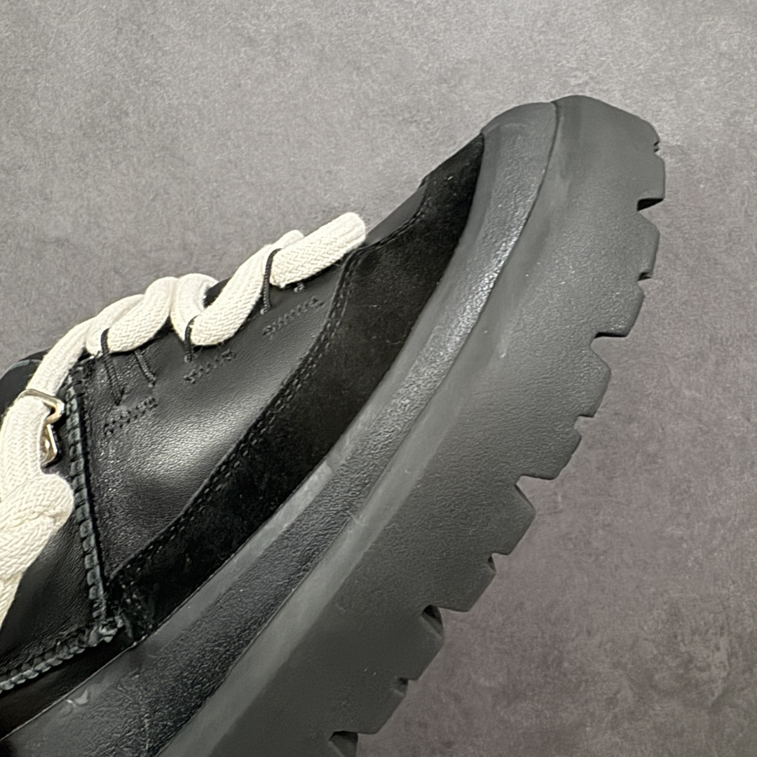 图片[5]-【X1纯原】全网最齐ugg 130个配色市面顶级版本 UGG Heritage 中性雪地靴 面包鞋 广州外贸大厂生产鞋头到鞋垫真羊皮毛一体独立外盒包装芯片带防水工艺区别市面任何版本 独立原版开发大底羊绒鞋垫冬季保暖外出家居都是很适合的选择近年uug推出款式系列局部偏向年轻消费者喜好也走到时尚潮流穿搭的前沿鞋身材质防泼水涂层翻毛皮鞋面17毫米UGGPURE™植入式羊毛内底轻便防滑舒适橡胶外底带有品牌LOGO商标带全套包装 尺码：40-45 货号：1170910-选品中心