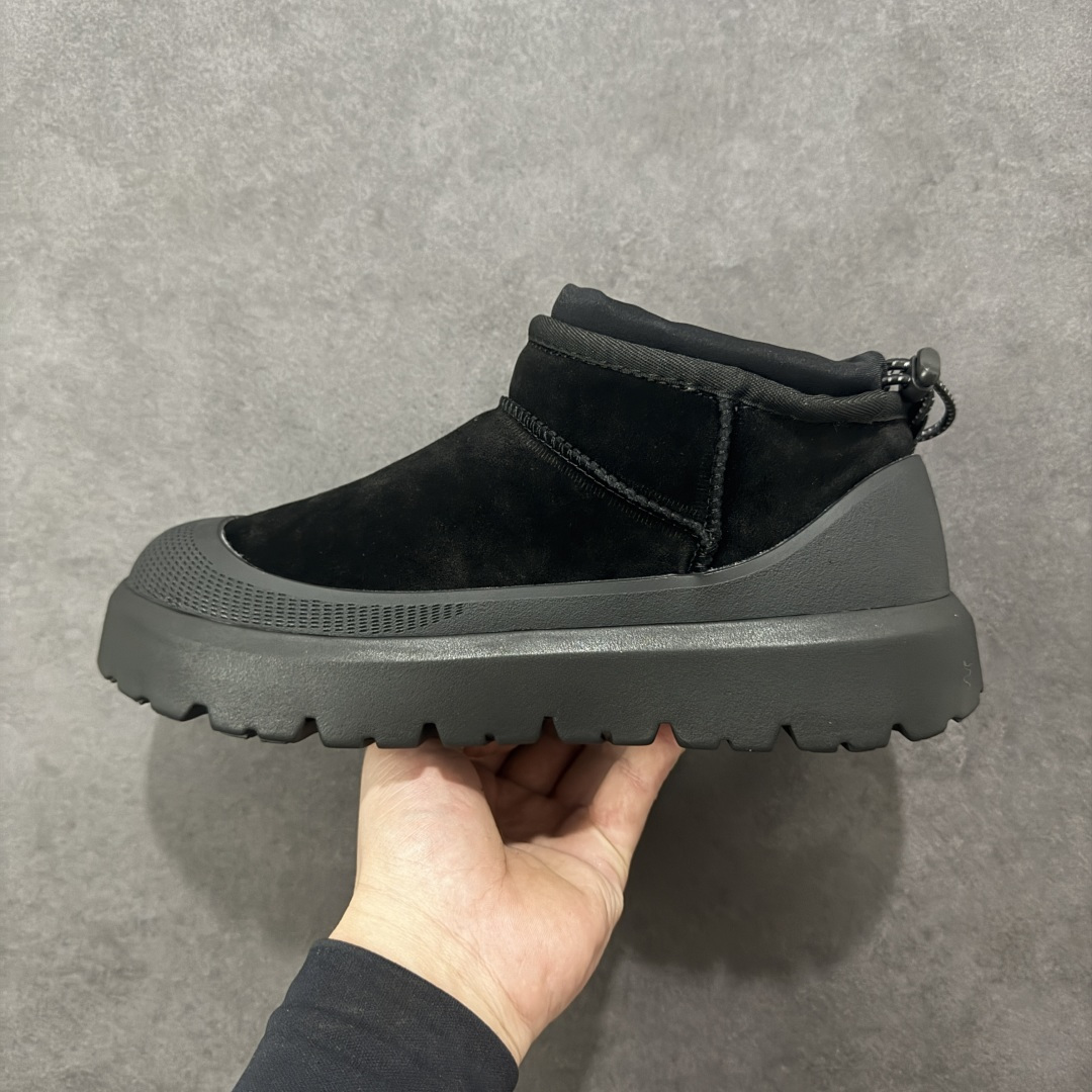 图片[2]-【X1纯原】全网最齐ugg 130个配色市面顶级版本 UGG 25款王一博二代系列黑色4cm厚底 广州外贸大厂生产鞋头到鞋垫真羊皮毛一体独立外盒包装芯片带防水工艺区别市面任何版本 独立原版开发大底羊绒鞋垫冬季保暖外出家居都是很适合的选择近年uug推出款式系列局部偏向年轻消费者喜好也走到时尚潮流穿搭的前沿鞋身材质防泼水涂层翻毛皮鞋面17毫米UGGPURE™植入式羊毛内底轻便防滑舒适橡胶外底带有品牌LOGO商标带全套包装 尺码：40-45 货号：1174196-选品中心