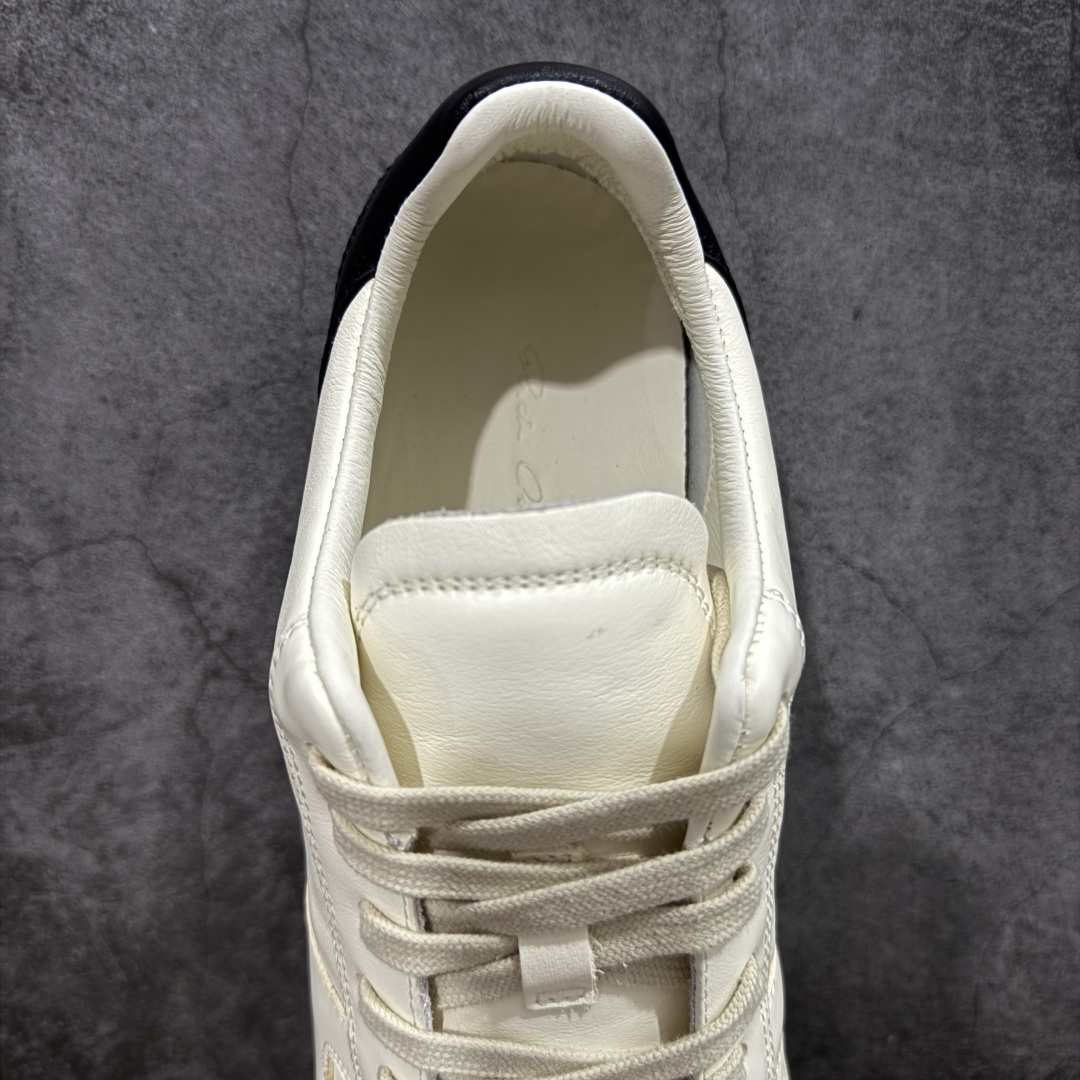 图片[8]-【佛山超A版】2025 Rick Owens Minimal 欧文斯新款情侣款复古板鞋黑暗系 休闲运动鞋 原版购入开发 做货 掌握时尚的默契，采用全粒面小牛皮，散发出品质与独特设计的高级光芒。每一寸的小牛皮，都是奢华的代名词，触感柔软，充满贵族气息。这不仅仅是一款材质，更是对时尚品位的完美追求。搭配你的潮流穿搭，瞬间让整体品质提升。 鞋面：原版定制进口反绒皮➕粒面小牛皮 内里：进口丝绸羊皮 大底：原版开模橡胶大底 尺码：39-45-选品中心