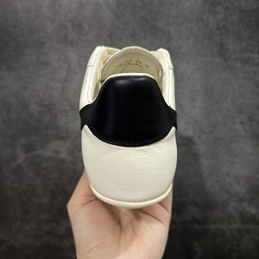 图片[4]-【佛山超A版】2025 Rick Owens Minimal 欧文斯新款情侣款复古板鞋黑暗系 休闲运动鞋 原版购入开发 做货 掌握时尚的默契，采用全粒面小牛皮，散发出品质与独特设计的高级光芒。每一寸的小牛皮，都是奢华的代名词，触感柔软，充满贵族气息。这不仅仅是一款材质，更是对时尚品位的完美追求。搭配你的潮流穿搭，瞬间让整体品质提升。 鞋面：原版定制进口反绒皮➕粒面小牛皮 内里：进口丝绸羊皮 大底：原版开模橡胶大底 尺码：39-45-选品中心