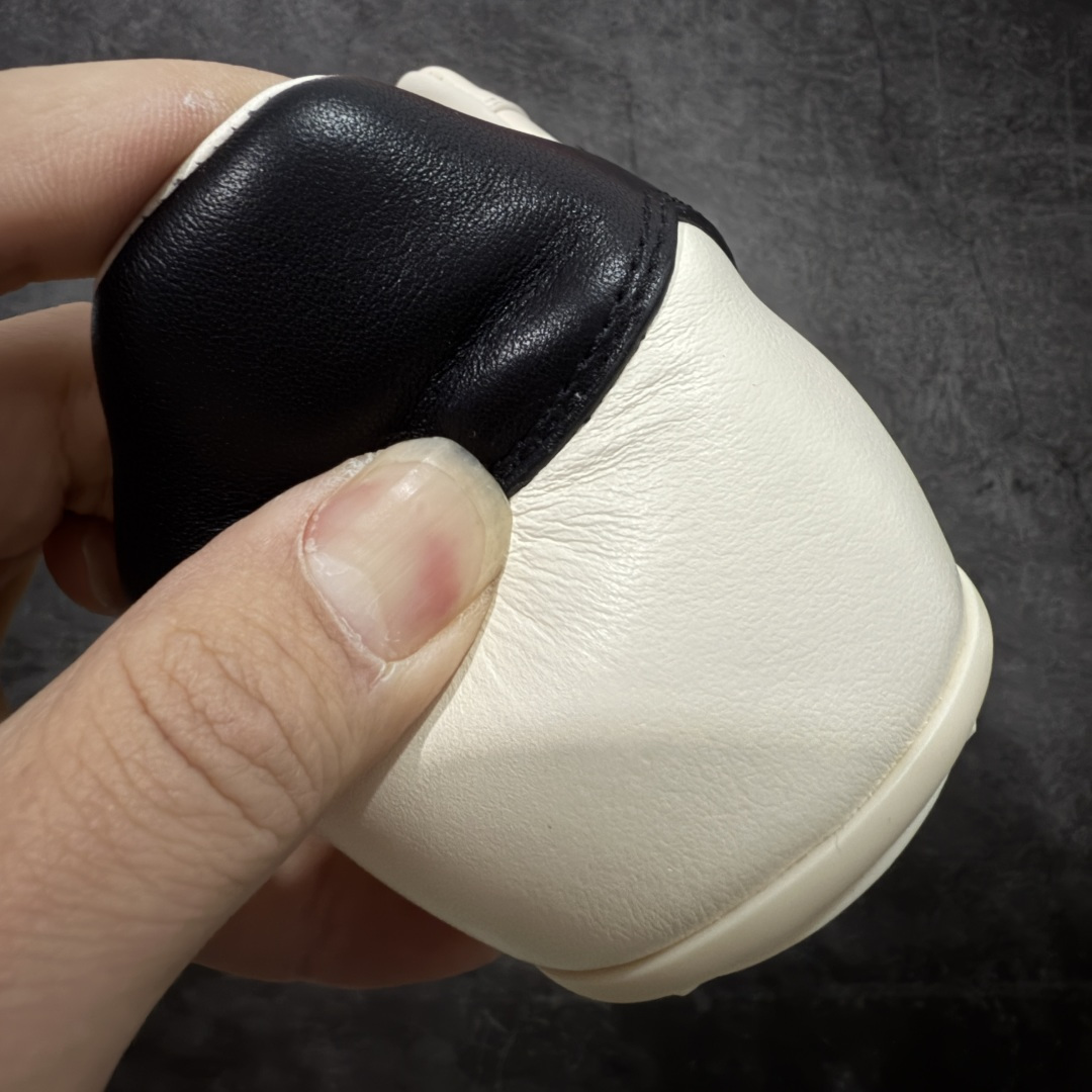 图片[2]-【佛山超A版】2025 Rick Owens Minimal 欧文斯新款情侣款复古板鞋黑暗系 休闲运动鞋 原版购入开发 做货 掌握时尚的默契，采用全粒面小牛皮，散发出品质与独特设计的高级光芒。每一寸的小牛皮，都是奢华的代名词，触感柔软，充满贵族气息。这不仅仅是一款材质，更是对时尚品位的完美追求。搭配你的潮流穿搭，瞬间让整体品质提升。 鞋面：原版定制进口反绒皮➕粒面小牛皮 内里：进口丝绸羊皮 大底：原版开模橡胶大底 尺码：39-45-选品中心