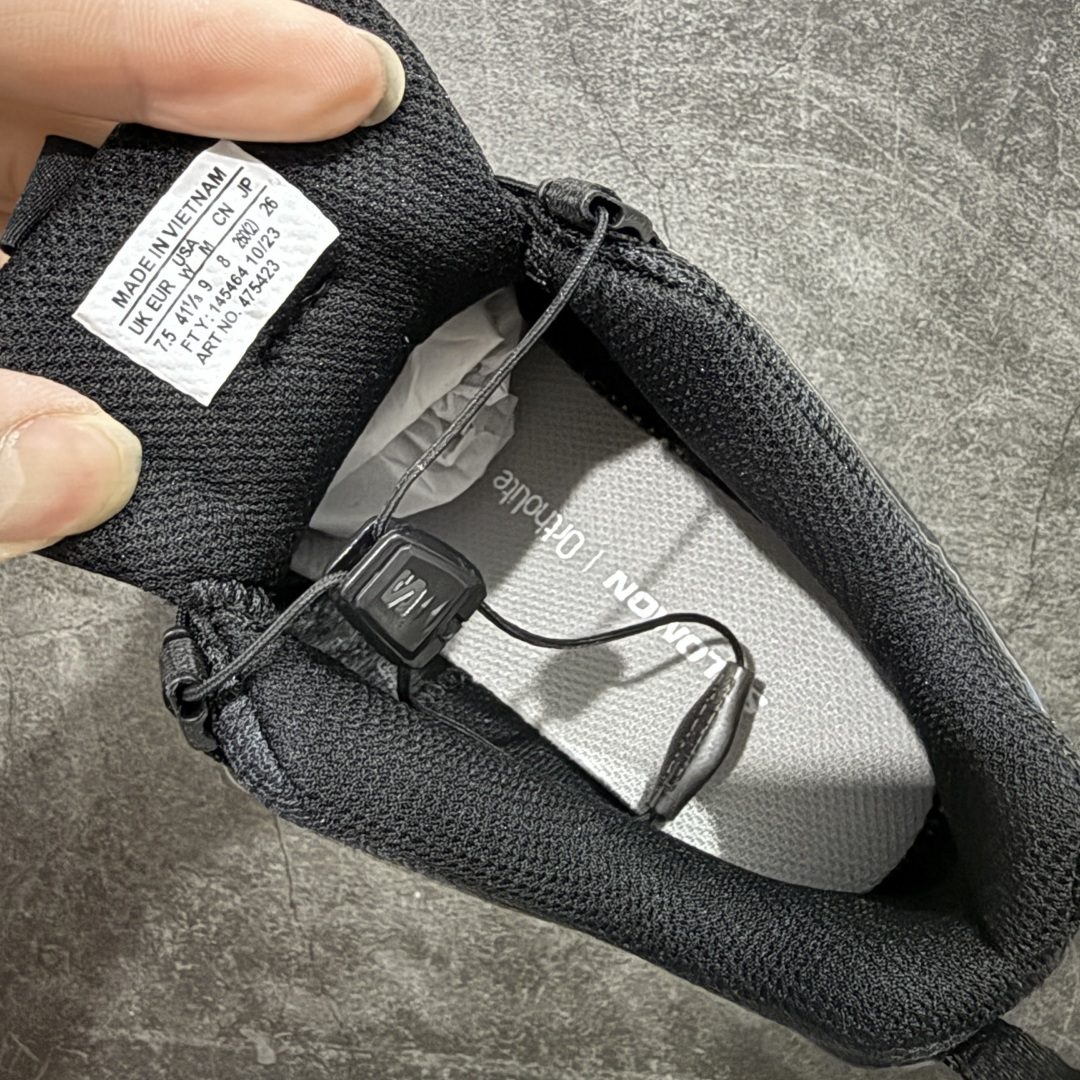 图片[7]-【666版本】SALOMON 萨洛蒙 XA PRO 3D 户外运动 网布减震防滑透气 低帮跑步鞋 男女同款 黑蓝475423 全新品质 巅峰之作 所有配色均购物原版拆解1：1开发 原材料打造 非市场公版便宜货 私模大底 清洁度比市场所有版本都高 全套原纸板楦头开发 原厂网布配套 确保原汁原味 完美呈现版型 原档数据独家私模五层组合大底 男女鞋同步官方开发至46 原装Ortholite轻量化鞋垫 中底布带钢印编号 原厂TPU锁扣 进口港宝加持 后跟自然饱满 还原公司包裹性 鞋面采用SENSIFT贴合技术 全方位贴合包裹脚型 鞋跟部鞋底牵引设计 提供强大的抓地性能 更适应野外崎岖不平的道路 其3D ADVANCED CHASSIS底盘 材料轻量大化 钉齿设计更具稳定性 防护性 鞋底易磨损区运用CONTAGRIP高耐磨材料 应对城市硬质路面长距离跑考验 尺码：36 36.5 37.5 38 38.5 39 40 40.5 41 42 42.5 43 44 45 46-选品中心