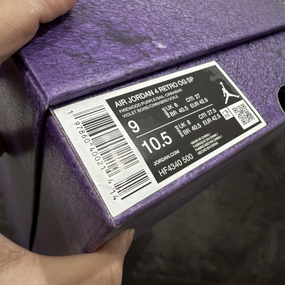 图片[12]-【美版GX纯原】Nigel Sylvester x Air Jordan AJ4 “Brick by Brick” 联名紫砖 货号：HF4340-500 全新批次 重点区分市面 真正砖面纹路 区别市面版本 正确细节 卡色无色差 GX原数据精心打造 原厂材质 超弹硅胶材质 内层不织布补强 补强为硅胶提供更强耐久性 避免断裂 圈内最强四代 独家外贸特供尺码含 45.5 48.5 耗时半年巨作 全套原纸板楦头开发 原厂特供皮料加持 确保原汁原味 完美呈现四代版型 一比一鞋头弧度高度鞋身弧度 数据细节工艺流程均保持原鞋一致 原厂TPU网格鞋带扣 正确内里网布 菱角分明不变形无多余毛边 柔软性质感一致于原鞋 市场唯一原厂鞋扣模具 背面可见隐藏注塑口 原厂织唛标 原厂飞人电绣工艺 尾指中部跳三针 独家绑鞋带手法 印刷中底布 四线拉帮 米色美纹纸贴合固定 进口港宝加持 后跟自然饱满 全鞋荧光划线卡点 追求极致完美 每一双都是工艺品 多重QC质检 超越公司货的品控标准 实实在在的免检产品 …… 尺码：40 40.5 41 42 42.5 43 44 44.5 45 46 47.5 48.5-选品中心