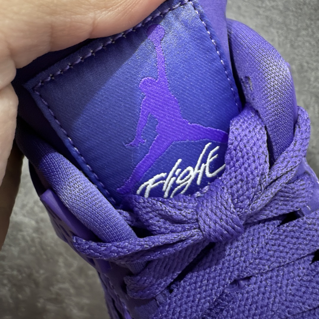 图片[7]-【美版GX纯原】Nigel Sylvester x Air Jordan AJ4 “Brick by Brick” 联名紫砖 货号：HF4340-500 全新批次 重点区分市面 真正砖面纹路 区别市面版本 正确细节 卡色无色差 GX原数据精心打造 原厂材质 超弹硅胶材质 内层不织布补强 补强为硅胶提供更强耐久性 避免断裂 圈内最强四代 独家外贸特供尺码含 45.5 48.5 耗时半年巨作 全套原纸板楦头开发 原厂特供皮料加持 确保原汁原味 完美呈现四代版型 一比一鞋头弧度高度鞋身弧度 数据细节工艺流程均保持原鞋一致 原厂TPU网格鞋带扣 正确内里网布 菱角分明不变形无多余毛边 柔软性质感一致于原鞋 市场唯一原厂鞋扣模具 背面可见隐藏注塑口 原厂织唛标 原厂飞人电绣工艺 尾指中部跳三针 独家绑鞋带手法 印刷中底布 四线拉帮 米色美纹纸贴合固定 进口港宝加持 后跟自然饱满 全鞋荧光划线卡点 追求极致完美 每一双都是工艺品 多重QC质检 超越公司货的品控标准 实实在在的免检产品 …… 尺码：40 40.5 41 42 42.5 43 44 44.5 45 46 47.5 48.5-选品中心