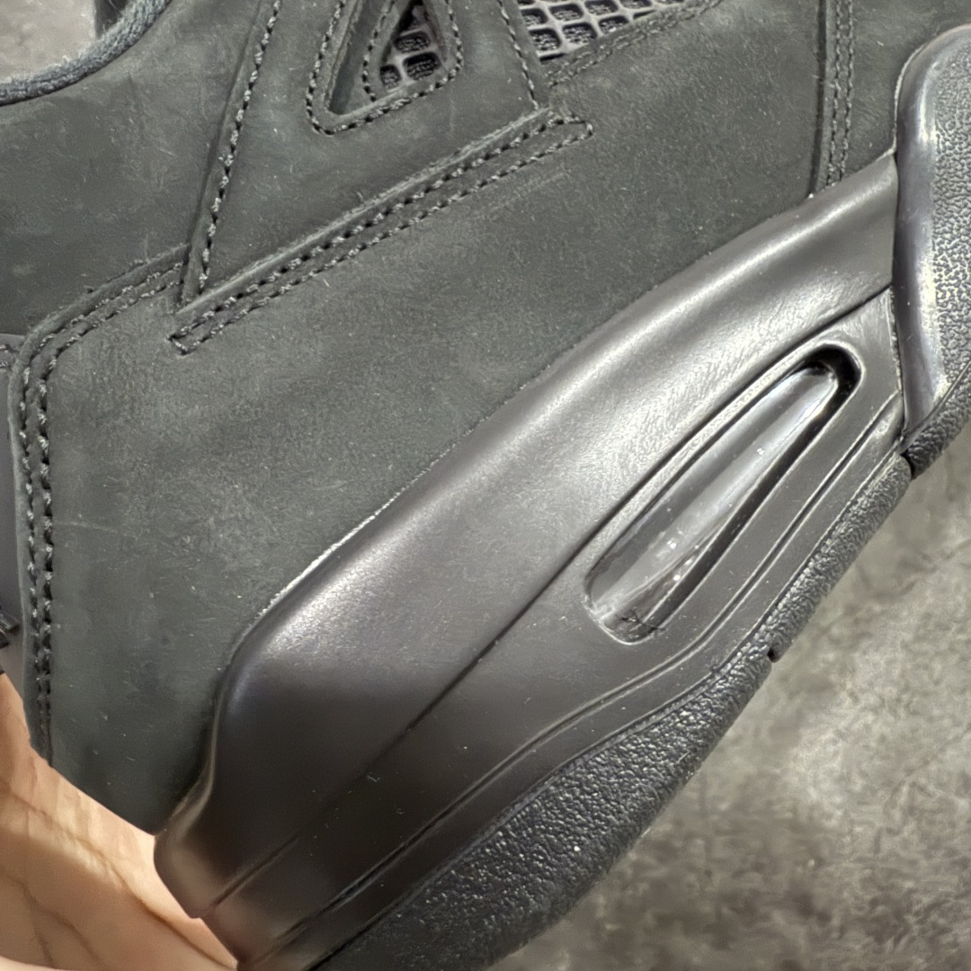 图片[3]-【纯原F版】Air Jordan 4 Retro AJ4 乔4黑猫2.0复刻版 FV5029-010 全新升级改良 顶级原厂麂皮绒感到位 原鞋原楦原纸板同源开发 完美呈现乔4的版型 内侧正确双色网格 还原细节 原厂皮料 正确气垫颜色 正确网格工艺 正确拉帮工艺 全鞋原装材料制作 原档案原模具打造 支持全方位与正品对比 尺码：40-47.5-选品中心