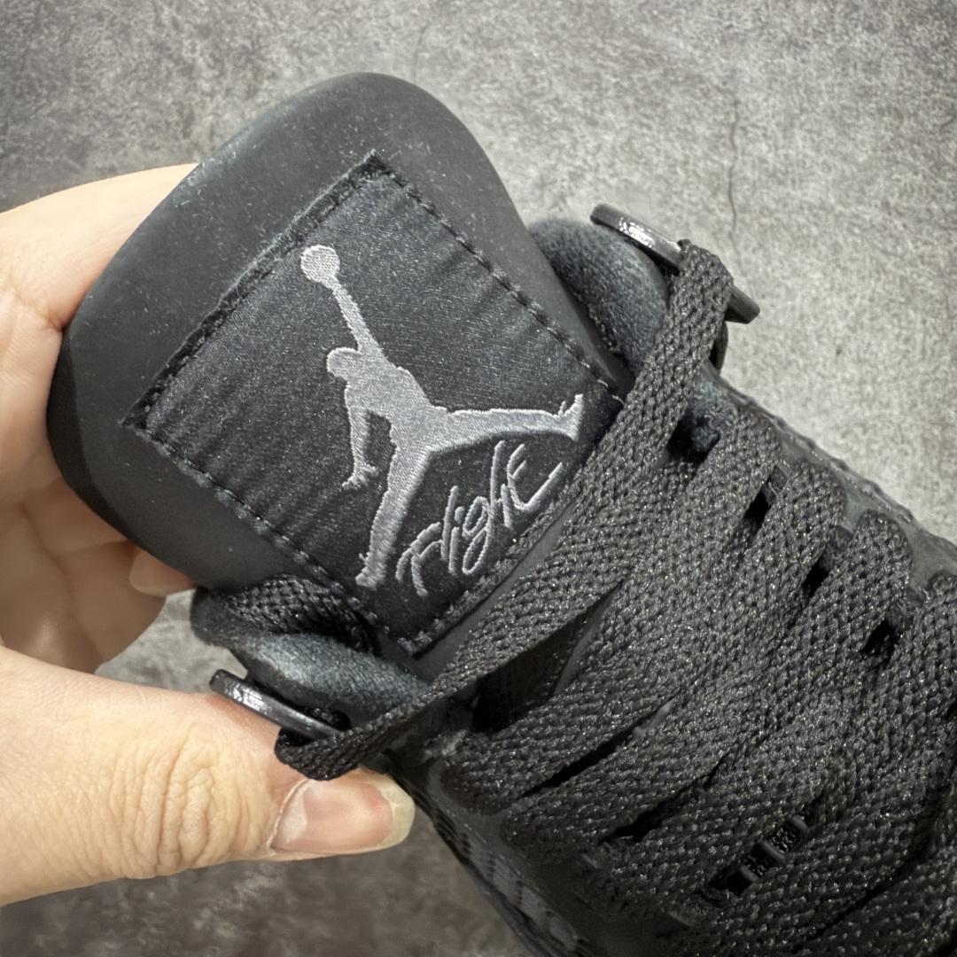 图片[7]-【纯原F版】Air Jordan 4 Retro AJ4 乔4黑猫2.0复刻版 FV5029-010 全新升级改良 顶级原厂麂皮绒感到位 原鞋原楦原纸板同源开发 完美呈现乔4的版型 内侧正确双色网格 还原细节 原厂皮料 正确气垫颜色 正确网格工艺 正确拉帮工艺 全鞋原装材料制作 原档案原模具打造 支持全方位与正品对比 尺码：40-47.5-选品中心