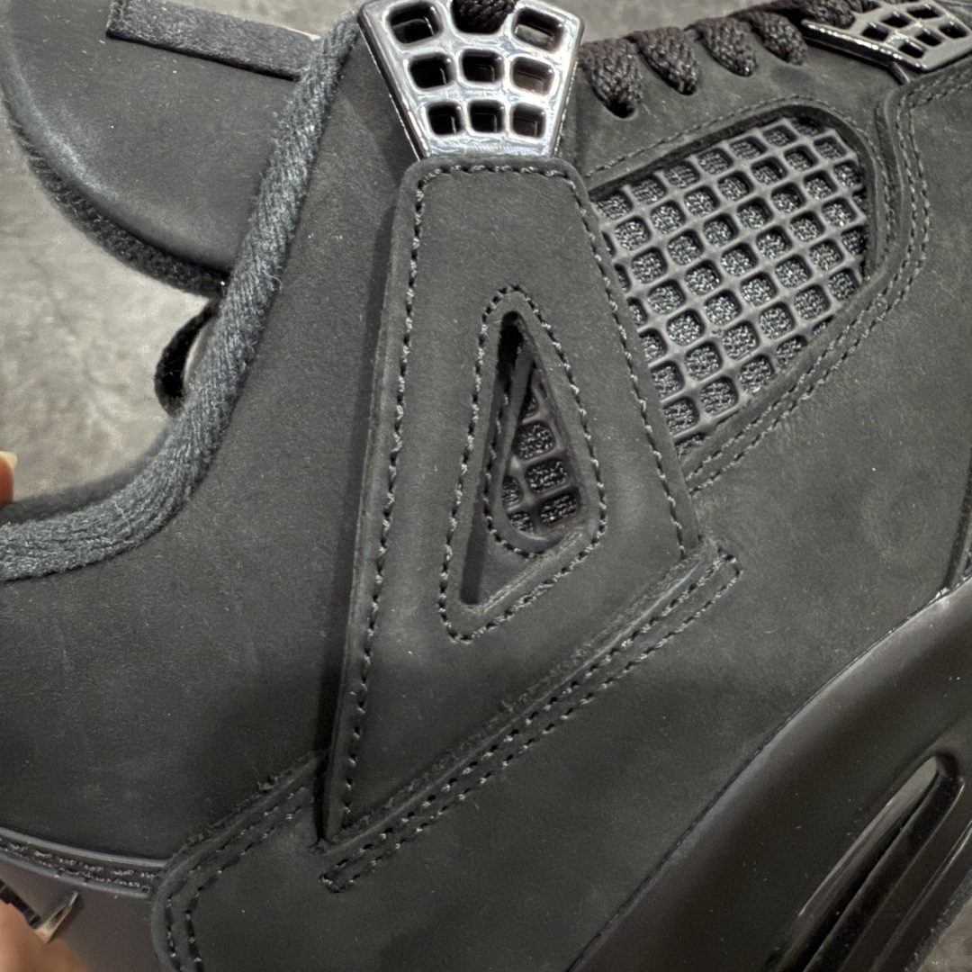 图片[4]-【纯原F版】Air Jordan 4 Retro AJ4 乔4黑猫2.0复刻版 FV5029-010 全新升级改良 顶级原厂麂皮绒感到位 原鞋原楦原纸板同源开发 完美呈现乔4的版型 内侧正确双色网格 还原细节 原厂皮料 正确气垫颜色 正确网格工艺 正确拉帮工艺 全鞋原装材料制作 原档案原模具打造 支持全方位与正品对比 尺码：40-47.5-选品中心
