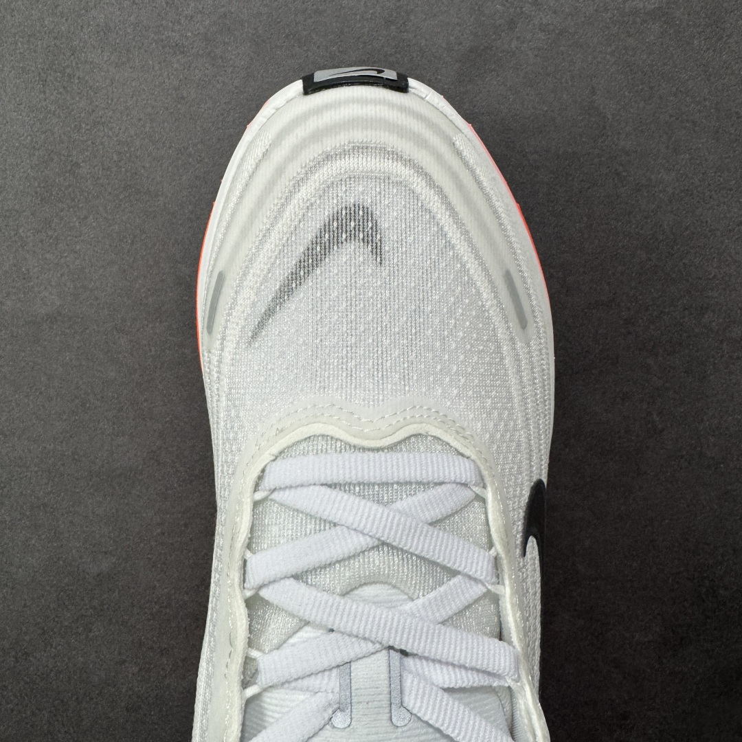 【纯原】 Nike VOMERO PLUS 耐克 舒适减震防滑 低帮跑步鞋大厂生产线出品 原鞋开发全掌R