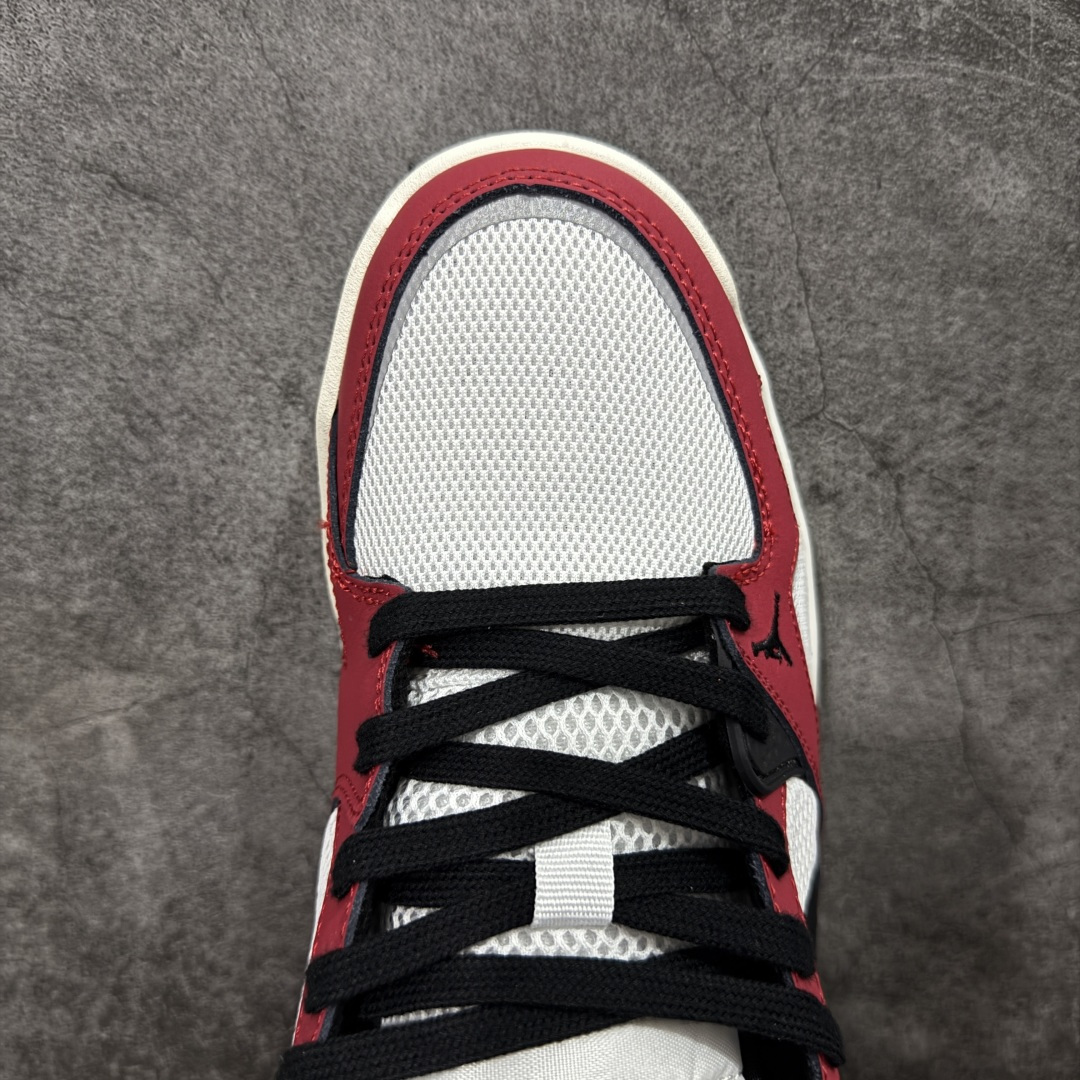 图片[5]-【神版纯原】Nike Air Jordan CMFT Era 舒适简约低帮运动鞋 HJ6777-106 实拍首发 顶级版本 原鞋开发 原盒ZP材质一致 鞋面大面积的网眼透气性拉满 中底的大面积泡棉超级舒适 尺码：36/45 配色陆续出货中-选品中心