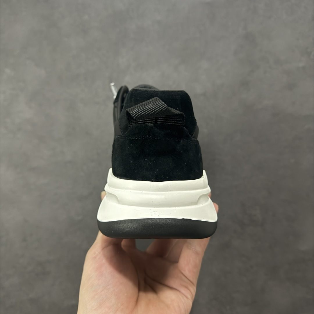 图片[4]-【公司级】Ecco 爱步秋冬款 柔酷8号系列运动休闲鞋 #经典和现代工艺品质融合 精选小牛皮面料 百搭休闲老爹鞋 舒适性相当不错 版型楦型非常到位上脚 专柜热销款 独有鞋型设计 特有LOGO车边 特别有型 北欧风格 舒适 休闲保暖 超弹性 耐磨 减震 按摩大底(PU+TPU 组合）经典潮流 随意搭配！ 货号：996637 尺码：38 39 40 41 42 43 44 皮鞋码-选品中心