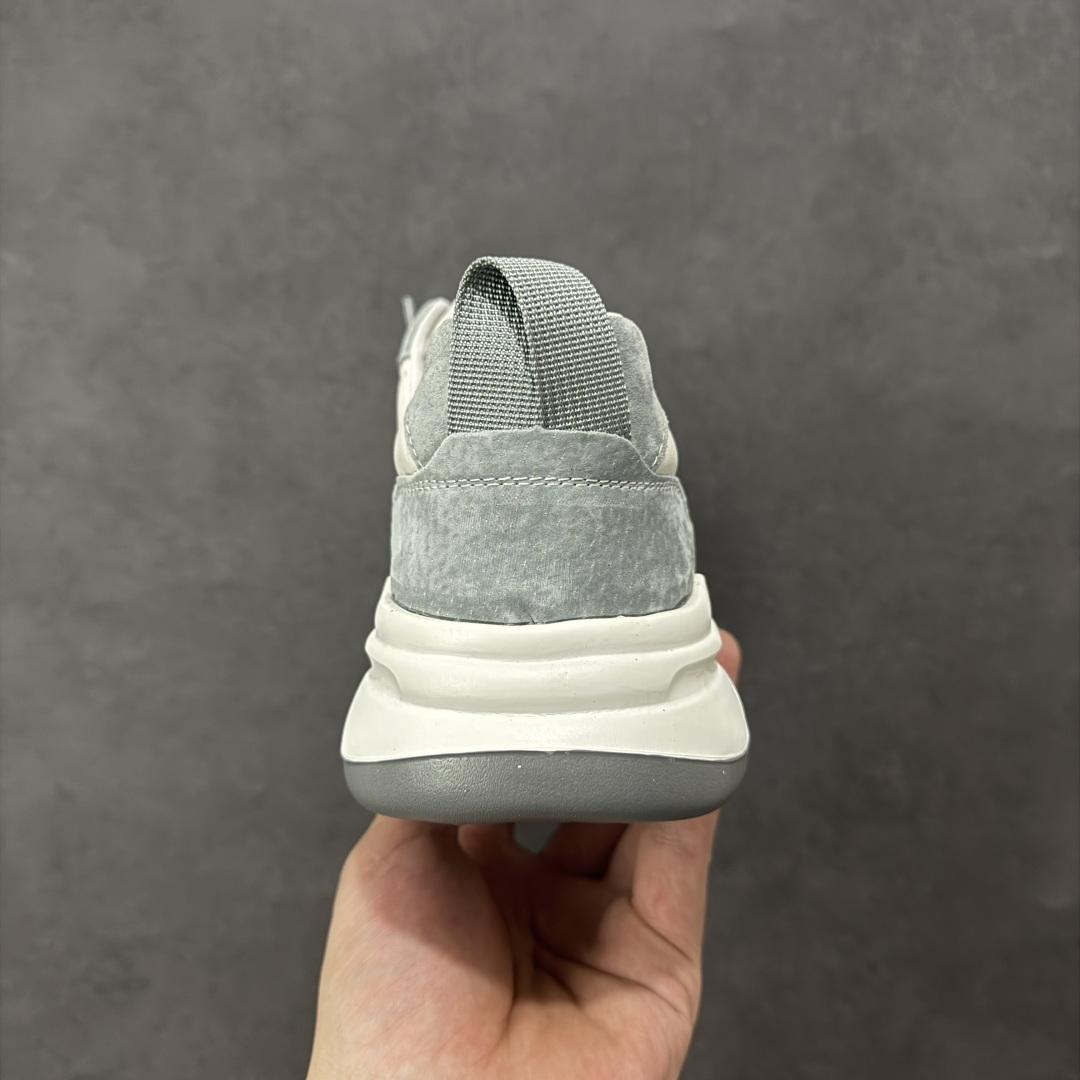 图片[4]-【公司级】Ecco 爱步秋冬款 柔酷8号系列运动休闲鞋 #经典和现代工艺品质融合 精选小牛皮面料 百搭休闲老爹鞋 舒适性相当不错 版型楦型非常到位上脚 专柜热销款 独有鞋型设计 特有LOGO车边 特别有型 北欧风格 舒适 休闲保暖 超弹性 耐磨 减震 按摩大底(PU+TPU 组合）经典潮流 随意搭配！ 货号：996637 尺码：38 39 40 41 42 43 44 皮鞋码-选品中心