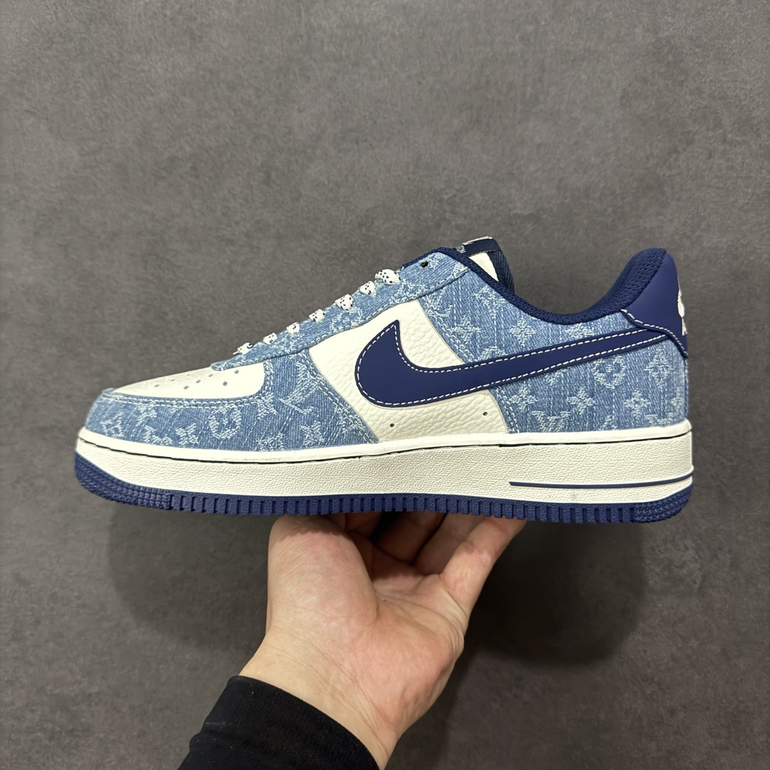 图片[2]-【定制版】NIke Air Force 1 \’07 Low “LV联名–经典蓝牛仔” 空军一号低帮 运动鞋 休闲鞋 折边针车 工艺难度大 原楦头原纸板 高端定制鞋盒 原厂鞋底 超高清洁度 细节完美 货号：NH0601-578 尺码：36 36.5 37.5 38 38.5 39 40 40.5 41 42 42.5 43 44 44.5 45 编码：HXSB310320-选品中心