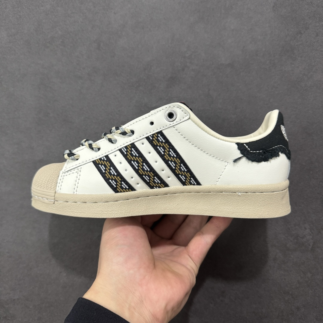 图片[2]-【公司级】Adidas Originals Superstar贝壳头系列 阿迪达斯 三叶草低帮经典百搭休闲运动板鞋 货号：JQ8722 尺码：36 36.5 37 38 38.5 39 40 40.5 41 42 42.5 43 44 45 尺码：36～45B 编码：XSA200210-选品中心