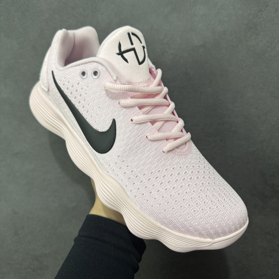 图片[3]-【公司级】Nike React Hyperdunk 2017 Low EP 全新配色 Nike Hyperdunk 2017， 鞋子按鞋面材质共分为编织FK版本和工程网面版本两个版本，编织版本的外观更具前卫感，鞋面采用了更加结实耐用的Flyknit打造，在最容易受到冲击的鞋头部分选用了TPU线材，保证支撑性，鞋身的脚踝处并没有延续上代的袜套设计，而是采用了独特的开窗式鞋领设计，不仅方便穿脱还增加了脚踝的灵活性；工程网面版本的Mesh材质鞋面舒适透气，霸气的大swoosh再度回归鞋面，不过取消了惯用的飞线科技；在缓震方面，使用了全新的React泡棉缓震技术，脚感更加全 面柔和 货号：IM3368-606 尺码：36 36.5 37.5 38 38.5 39 40 40.5 41 42 42.5 43 44 44.5 45 46 编码：LNHA220230-选品中心