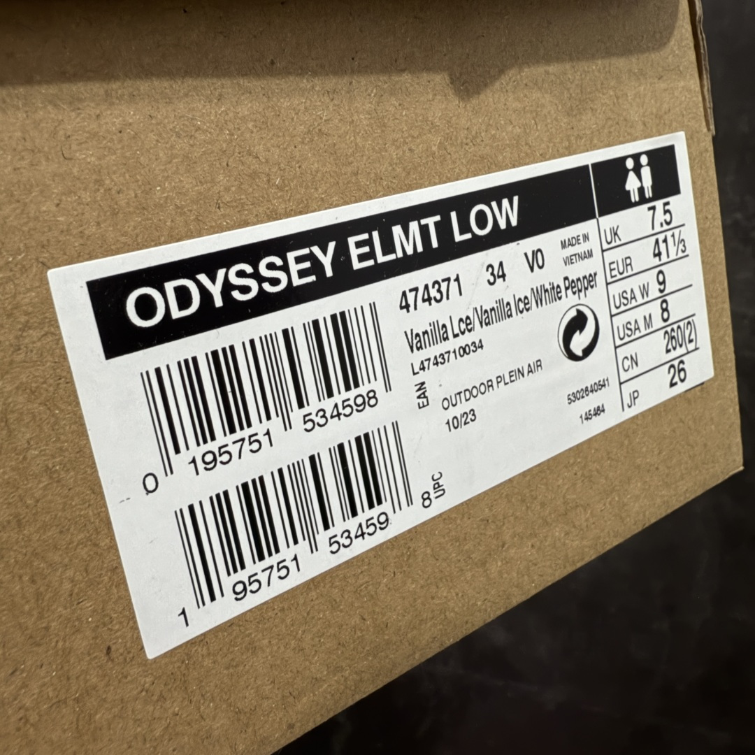 图片[9]-【巅峰版】SALOMON萨洛蒙 ODYSSEY ELMT LOW LTR 柔软舒适 耐磨透气轻便 低帮 生活休闲鞋 男款 雷军同款 474371 纯原外贸平台特供订单 耗时半年巨作 全套原纸板楦头开发 原厂特供网布配套加持 确保原汁原味 完美呈现版型 原档数据独家私模五层组合大底 原装Ortholite轻量化鞋垫 中底布带钢印编号 原厂TPU锁扣 进口港宝加持 后跟自然饱满 还原公司包裹性 鞋面以“锯齿”状的包裹系统呈现 在基色底之下加入了各种色点缀 将公司的最新技术和时尚前卫的造型融入耐用的长跑款式中 鞋面由 TPU 薄膜制成 并焊接在高耐磨网眼上 使其既时尚又坚固 由 ACS底盘支撑 可增强稳定性和支撑力 以及由橡胶凸耳 Contragrip外底覆盖的 EVA 缓冲中底 旨在应对崎岖的地形 鞋舌上的彩色Salomon 标签、Quicklace 系统以及鞋头、鞋舌和鞋跟上的附加品牌使细节更加完美 让穿着者可以轻松驾驭户外与通勤下的任何运动生活场景 无缝鞋身户外随意纵横 颜值与脚感兼备 出街通勤 绝对非常吸睛 你值得拥有 尺码：40 40.5 41 42 42.5 43 44 44.5 45-选品中心