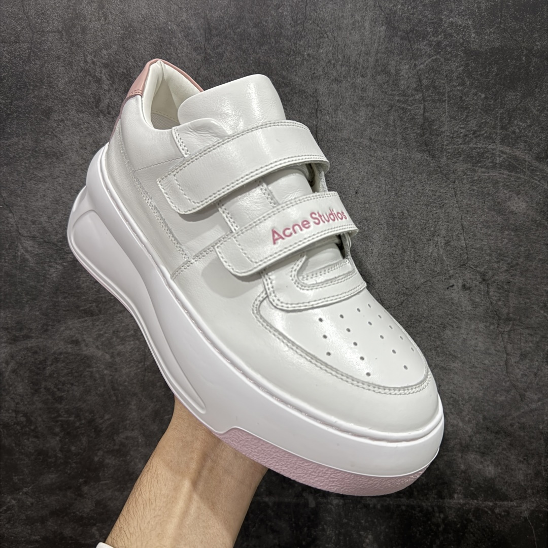 图片[3]-【New Star版本】Acne Studios Steffey Velcro Strap Sneakers 维可搭扣系列低帮笑脸魔术贴厚底老爹风休闲运动鞋 厚底可增高7CM. 各种风格都能驾驭. 适合各种场景搭配购入原版开发皮料辅料按原鞋标准定制独立磨具区别市面流通版本佛山大厂出品出厂经过QC质检 细节 品控到位 完全遵循原版工艺打造 女鞋广东原产 原楦开发纸版楦型 配置防尘袋及包装物 采用粒面头层小牛皮革鞋面材质 内嵌灌注式PU缓震乳胶脚垫 原数据开发光泽TPU防变形增厚橡胶大底 尺码：35-40-选品中心