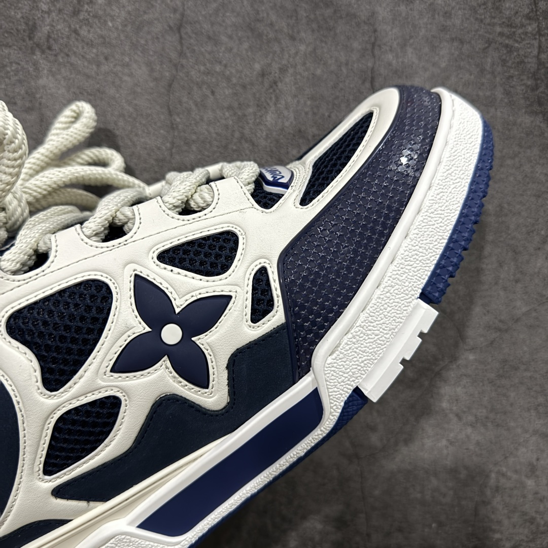 图片[6]-【佛山顶级超A版】Louis Vuitton LV Skate系列 白蓝 仓库现货 当天可取 佛山超A私人订单 专柜混卖零售专供 所有配色均为购买原版复刻 整体版型 皮料 市场独一无二 后跟版型都可以自行对比[机智]吊打市场所有货 怒甩十条街，欢迎拿市场各大工厂的货来对比！ 鞋舌烫金超正 压印程度秒杀市面90%以上的高端货 新配色陆续开发出货 尺码：39-46-选品中心