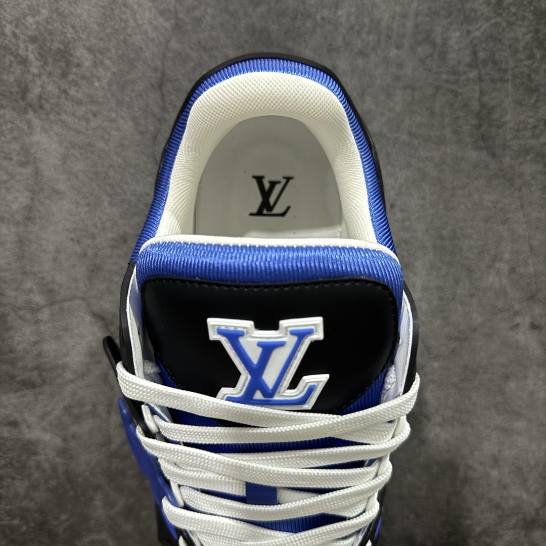 图片[8]-【莞产YS版本】Louis Vuitton Trainer lv时装走秀运动鞋 完美鞋型超高的清洁度 零毛边线头瑕疵 全套原楦原纸版原鞋开模 全网最具灵魂的版型 正确原装黄色鞋盒 正确中底印花 鞋面印花3D高频深度立体 全鞋电脑针车 紧密相连 针距密度一致 环保乳胶注塑鞋垫 厚度脚感还原原版 皮面裁剪部位 统一油边封口工艺 原装橡胶大底含胶量大底组合零偏差 专柜全套包装 防尘袋 说明书 质保卡 男女鞋 尺码： 39 40 41 42 43 44 45-选品中心