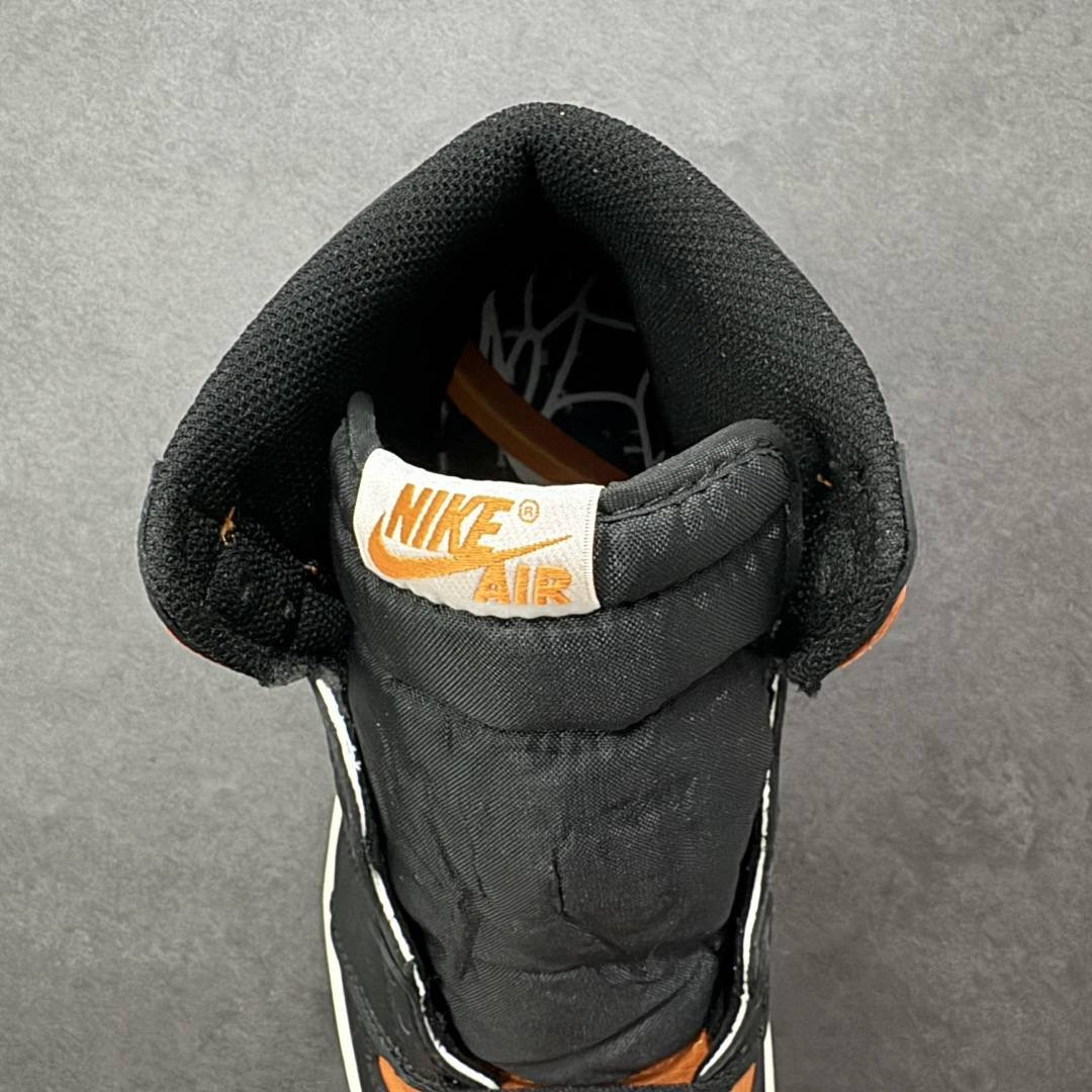 图片[7]-【公司级头层版】Air Jordan 1 High OG 高帮 AJ1 乔丹1代 aj1 乔1 高邦扣碎篮板 金人吊牌 乔丹篮球鞋系列DZ5485-008 采用正确头层皮组合荔枝纹头层皮革鞋面材质 中底注胶孔及缜密中底拉帮工艺 内置气垫及耐磨橡胶大底 尺码：36-47带半码-选品中心