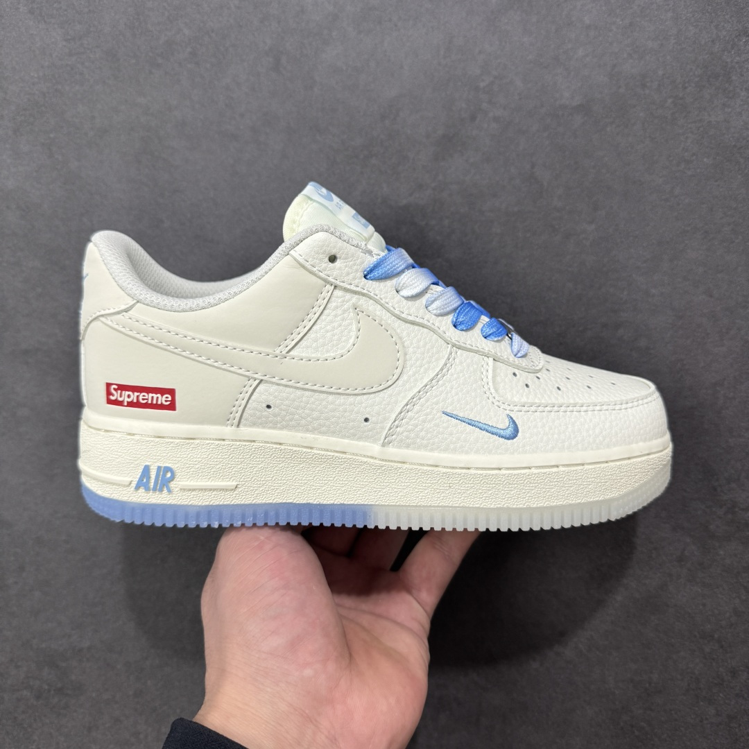 【定制版】Nike Air Force 1\'07 Low Supreme联名 空军一号低帮休闲板鞋 #原楦头原纸板 原装鞋盒 定制五金配件 内置全掌气垫 原厂鞋底 货号:BB7577-216 尺码:36 36.5 37.5 38 38.5 39 40 40.5 41 42 42.5 43 44 44.5 45-选品中心