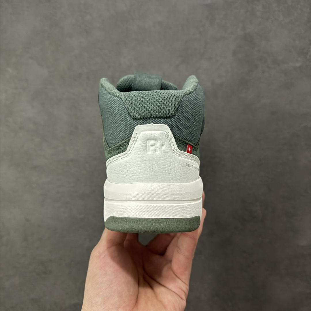 图片[4]-【公司级】On The Roger Clubhouse 昂跑 低帮 白绿色 舒适网布减震防滑耐磨低邦长跑跑步鞋 稳健敏捷、功能多面，用轻量脚感和灵活反馈，助力跑步训练和运动健身。以Helion Superfoam打造Clouds Surferds科技鞋底，铸就灵活反馈、动态流畅体验。鞋跟内的精制足跟垫牢牢固定双足，提供柔软安全的体验；内置Speedboardd更好地推进跑者向前的每一步。根据运动机能编织纹路的工程网眼鞋面，轻盈柔软也坚韧耐用、舒适透气也灵活敏捷。 货号：3MF10541528 尺码：36-45 编码：AYB240250-选品中心