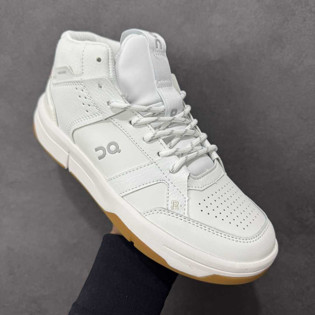 图片[3]-【公司级】On The Roger Clubhouse 昂跑 低帮 白绿色 舒适网布减震防滑耐磨低邦长跑跑步鞋 稳健敏捷、功能多面，用轻量脚感和灵活反馈，助力跑步训练和运动健身。以Helion Superfoam打造Clouds Surferds科技鞋底，铸就灵活反馈、动态流畅体验。鞋跟内的精制足跟垫牢牢固定双足，提供柔软安全的体验；内置Speedboardd更好地推进跑者向前的每一步。根据运动机能编织纹路的工程网眼鞋面，轻盈柔软也坚韧耐用、舒适透气也灵活敏捷。 货号：3WF10430924 尺码：36-45 编码：AYB240250-选品中心