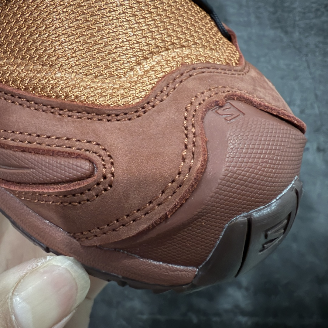 图片[5]-【PK升级版】Salomon萨洛蒙2025秋冬新款XA pro 3D JEONG LI 二代系列新色系跑步鞋休闲运动鞋 479615 T0级别版本出货-只做市面市场第一档 皮面部位采用头层皮打造-横扫市面 中底搭载全掌玻璃纤维能量板和超厚弹性泡沫中底，跑动时推进力十足，缓震回馈很强，日常通勤或训练都很稳 鞋身长毛牛猄皮面设计，内层材质透气网面 穿着舒适度好 原版材质 原版大底 尺码：36-45-选品中心