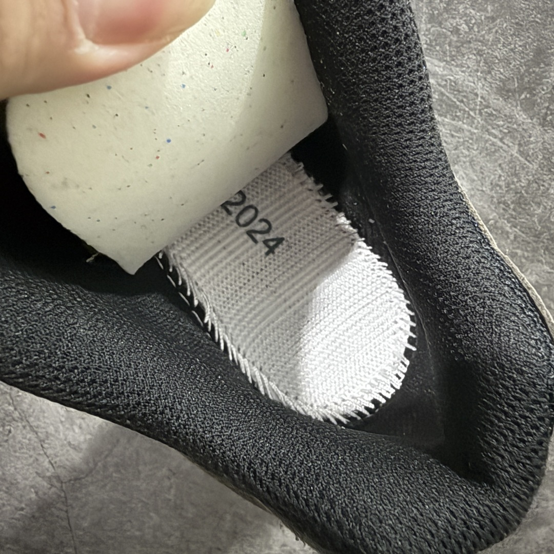 图片[8]-【PK升级版】Salomon萨洛蒙2025秋冬新款XA pro 3D JEONG LI 二代系列新色系跑步鞋休闲运动鞋 479616 T0级别版本出货-只做市面市场第一档 皮面部位采用头层皮打造-横扫市面 中底搭载全掌玻璃纤维能量板和超厚弹性泡沫中底，跑动时推进力十足，缓震回馈很强，日常通勤或训练都很稳 鞋身长毛牛猄皮面设计，内层材质透气网面 穿着舒适度好 原版材质 原版大底 尺码：36-45-选品中心