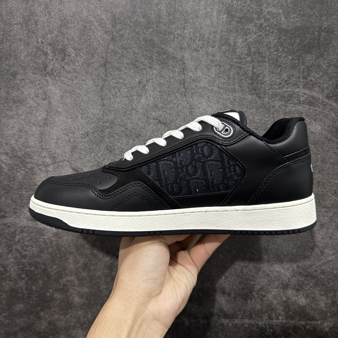 图片[2]-【顶级代购版本】Dior迪奥 B27系列 东莞高端代购版本 原版爆拆一比一完美复刻 做工细节到位 原版全真皮定制材料 超赞 最新元素组合 时尚休闲个性 百搭 ✅面料：原版定制小牛皮 ✅内里：定制透气内里 ✅大底：原版开模TPU组合大底 ✅底厚：3CM ✅包装：全套原版礼盒包装 ✅尺码：40-46-选品中心