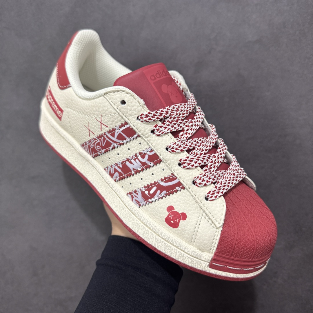 图片[3]-【定制版】AD Originals Superstar 联名贝壳头 原装公司级实拍 采用全新头层拼接皮革材质 后跟采用特色3D立体印字 渠道正品订单 诠释市场最高工艺水平 全鞋进口头层皮料打造。区别市面普通真标版本，进出专柜无压力 货号 DS0034 尺码：36-45 编码：CCB310320-选品中心