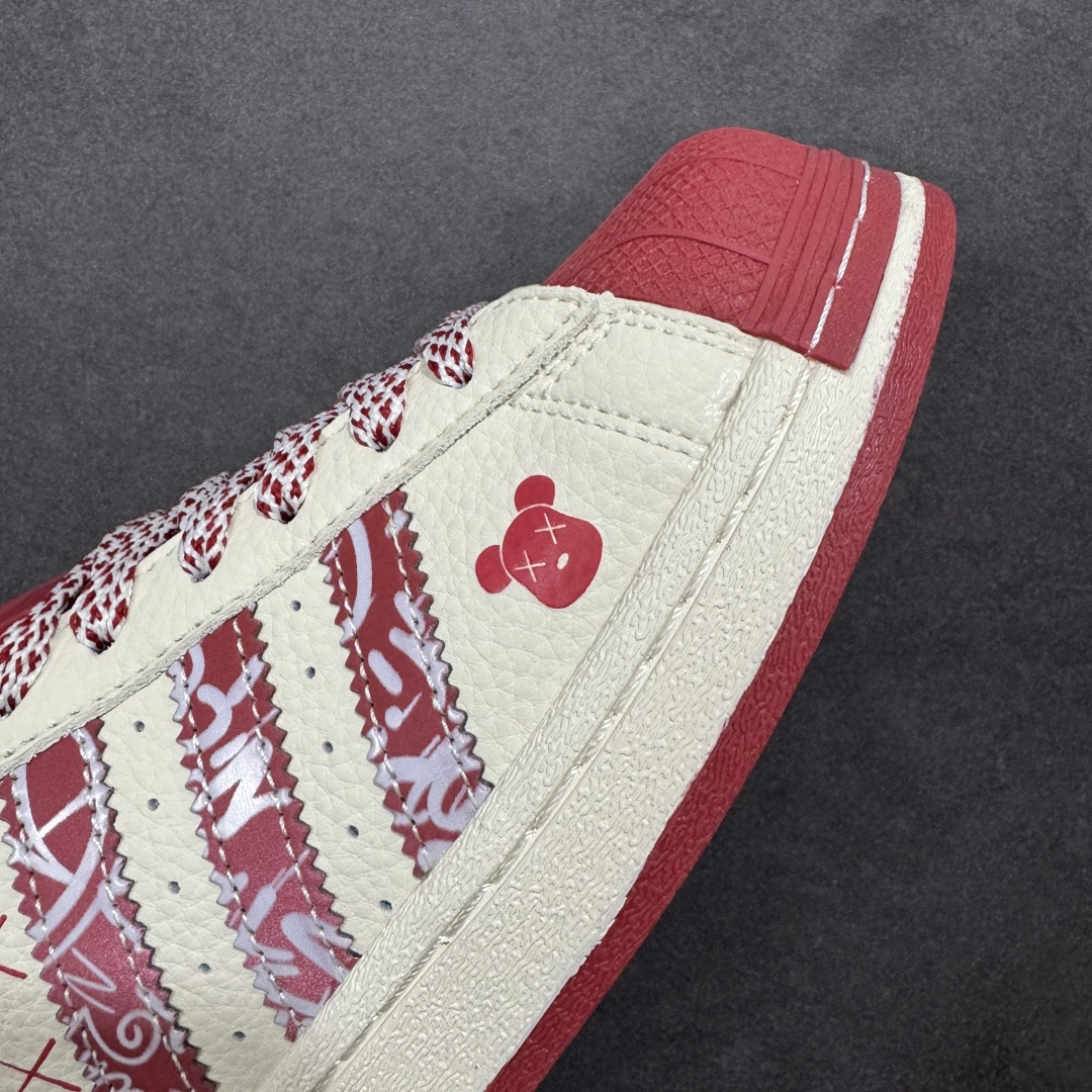 图片[5]-【定制版】AD Originals Superstar 联名贝壳头 原装公司级实拍 采用全新头层拼接皮革材质 后跟采用特色3D立体印字 渠道正品订单 诠释市场最高工艺水平 全鞋进口头层皮料打造。区别市面普通真标版本，进出专柜无压力 货号 DS0034 尺码：36-45 编码：CCB310320-选品中心