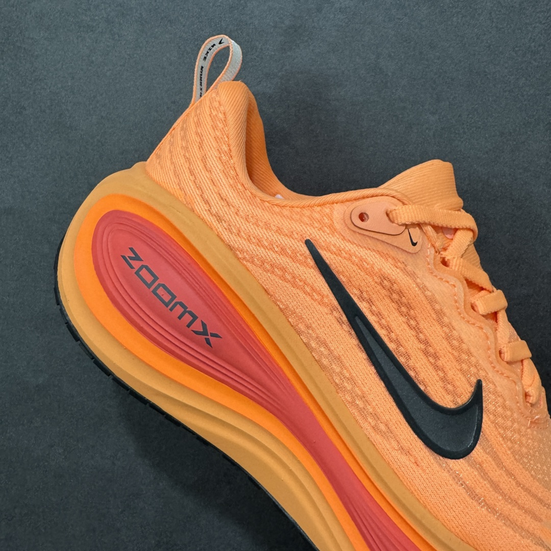 图片[6]-【公司级】Nike VOMERO PLUS 耐克 舒适减震防滑 低帮跑步鞋 全掌ReactX泡绵中底 前掌和后跟还配备了Air Zoom气垫单元 据说跑起来更快更舒适哦 这次最大的升级点 首次引入了ReactX泡绵 货号：HV8150-801 尺码：36 36.5 37.5 38 38.5 39 40 40.5 41 42 42.5 43 44 45-选品中心