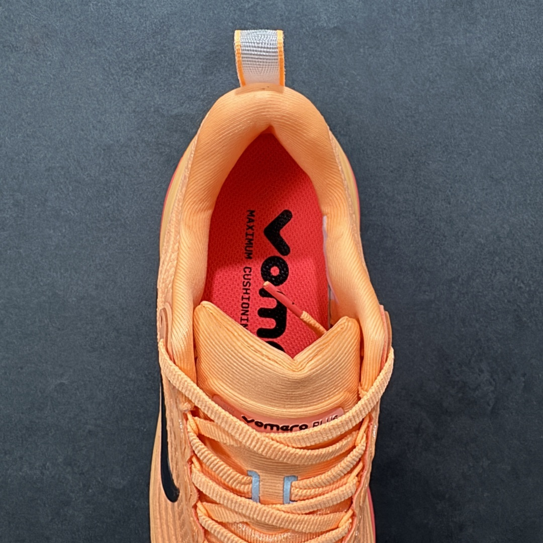 图片[7]-【公司级】Nike VOMERO PLUS 耐克 舒适减震防滑 低帮跑步鞋 全掌ReactX泡绵中底 前掌和后跟还配备了Air Zoom气垫单元 据说跑起来更快更舒适哦 这次最大的升级点 首次引入了ReactX泡绵 货号：HV8150-801 尺码：36 36.5 37.5 38 38.5 39 40 40.5 41 42 42.5 43 44 45-选品中心