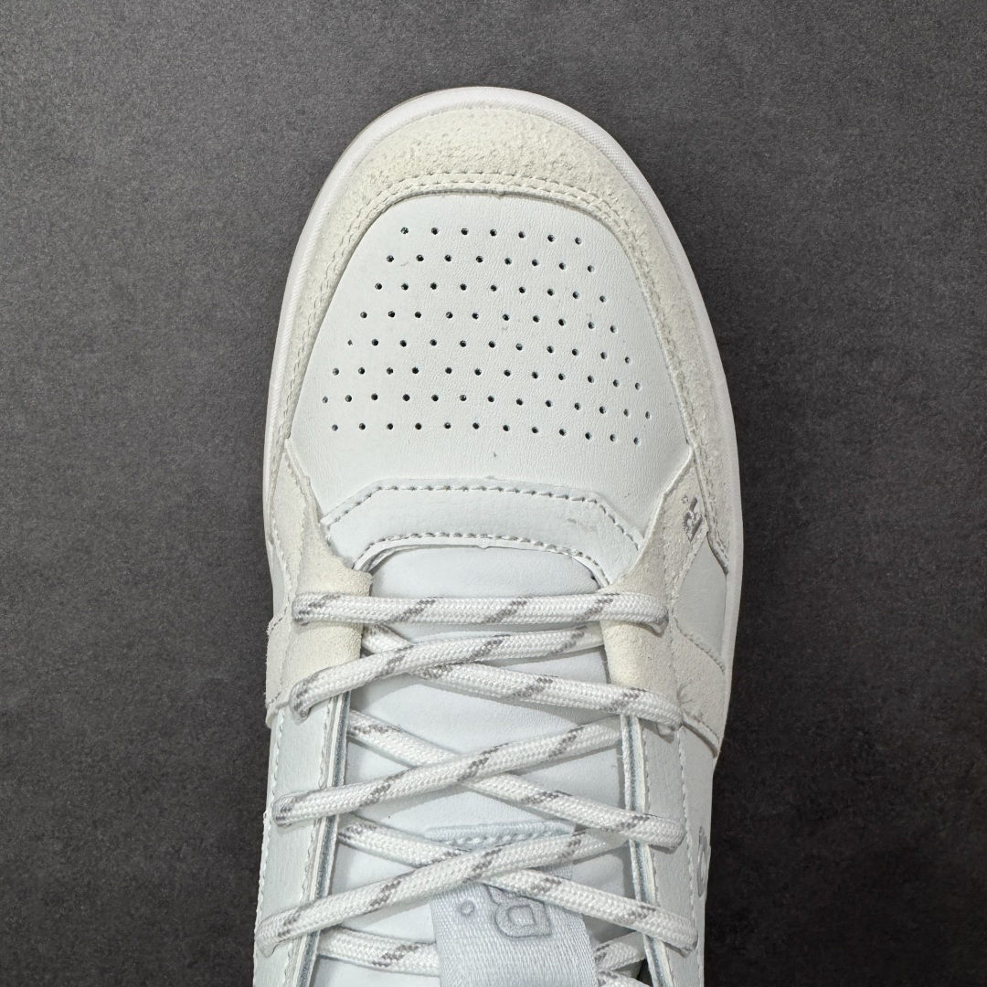 图片[8]-【公司级】On The Roger Clubhouse 昂跑 低帮 舒适网布减震防滑耐磨低邦长跑跑步鞋 稳健敏捷、功能多面，用轻量脚感和灵活反馈，助力跑步训练和运动健身。以Helion Superfoam打造Clouds Surferds科技鞋底，铸就灵活反馈、动态流畅体验。鞋跟内的精制足跟垫牢牢固定双足，提供柔软安全的体验；内置Speedboardd更好地推进跑者向前的每一步。根据运动机能编织纹路的工程网眼鞋面，轻盈柔软也坚韧耐用、舒适透气也灵活敏捷。 货号：3WF10432925 尺码：36-45 编码：AYB240250-选品中心