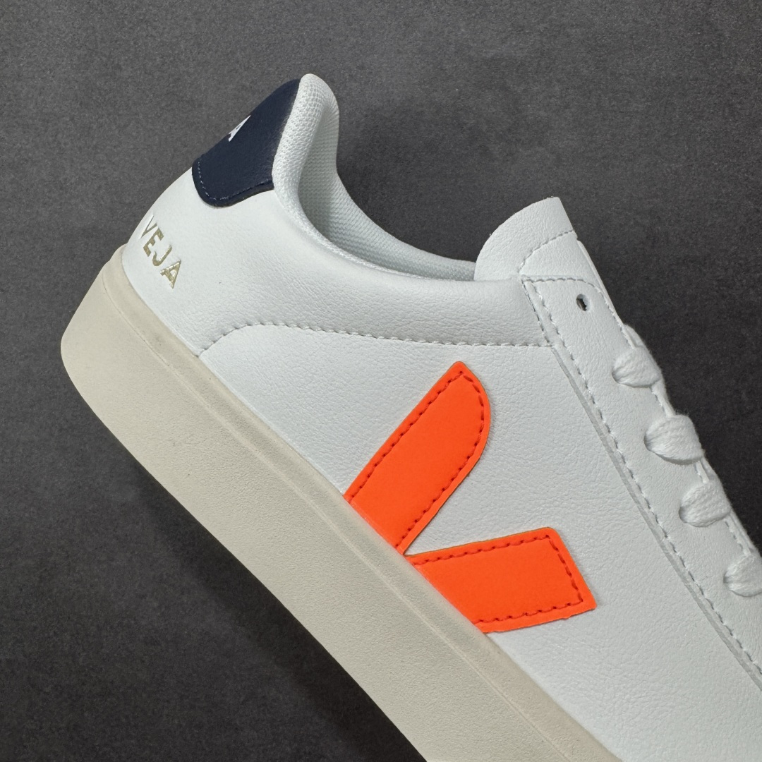 图片[6]-【福利特价】veja Recife Logo CHROMEFREE LEA 法国小众品牌Veja小白鞋 经典小板鞋 增高且有型 妥妥的通勤之王 VEJA始终以绿色地球和低碳运动为宗旨 品牌的所有单品也均用环保材料制作 始终以行动承担对环境的责任 此款VEJA 男女款情侣运动鞋 采用透气皮革鞋面 时尚简约 轻薄舒适 货号： CP052195 尺码： 36-45没半码-选品中心