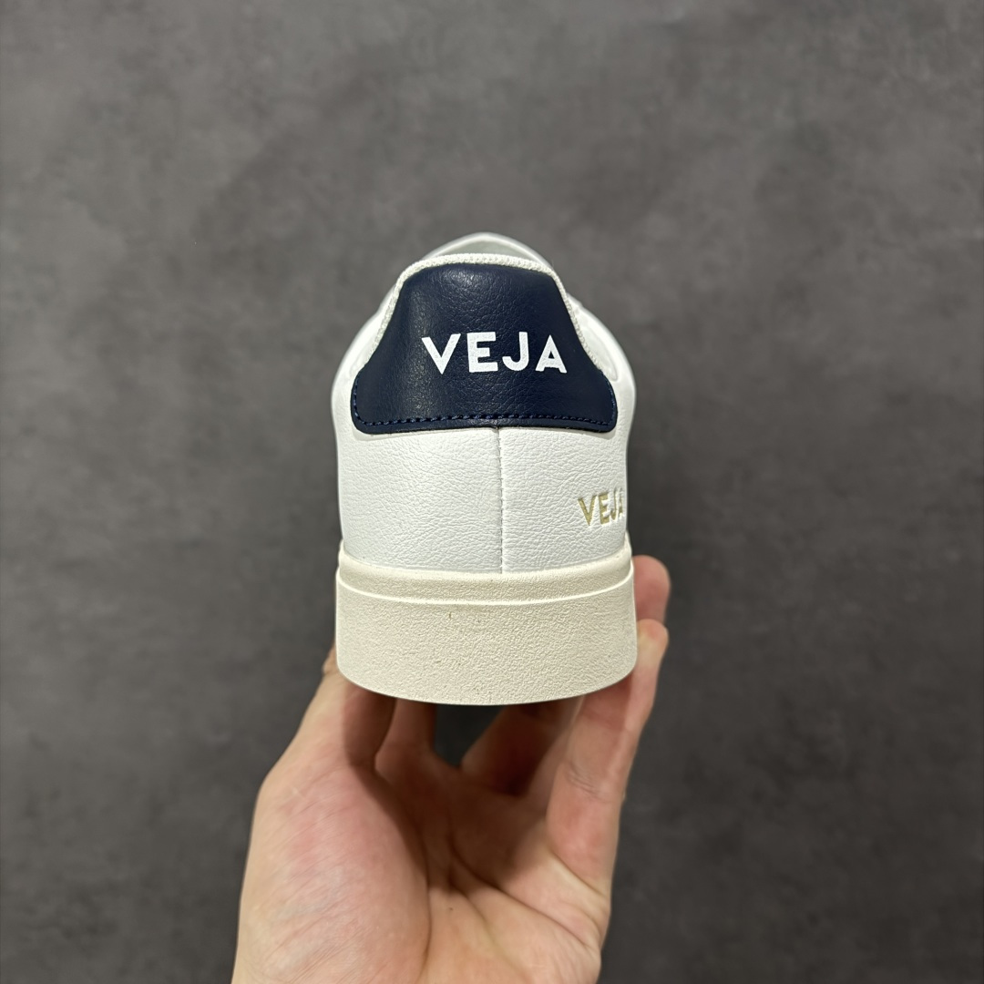 图片[4]-【福利特价】veja Recife Logo CHROMEFREE LEA 法国小众品牌Veja小白鞋 经典小板鞋 增高且有型 妥妥的通勤之王 VEJA始终以绿色地球和低碳运动为宗旨 品牌的所有单品也均用环保材料制作 始终以行动承担对环境的责任 此款VEJA 男女款情侣运动鞋 采用透气皮革鞋面 时尚简约 轻薄舒适 货号： CP052195 尺码： 36-45没半码-选品中心