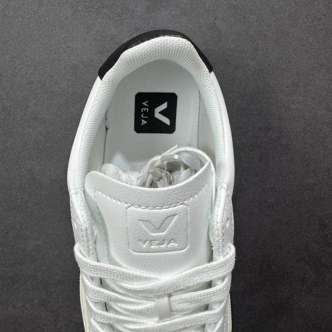 图片[7]-【福利特价】veja Recife Logo CHROMEFREE LEA 法国小众品牌Veja小白鞋 经典小板鞋 增高且有型 妥妥的通勤之王 VEJA始终以绿色地球和低碳运动为宗旨 品牌的所有单品也均用环保材料制作 始终以行动承担对环境的责任 此款VEJA 男女款情侣运动鞋 采用透气皮革鞋面 时尚简约 轻薄舒适 货号： CP051928 尺码： 36-45没半码-选品中心