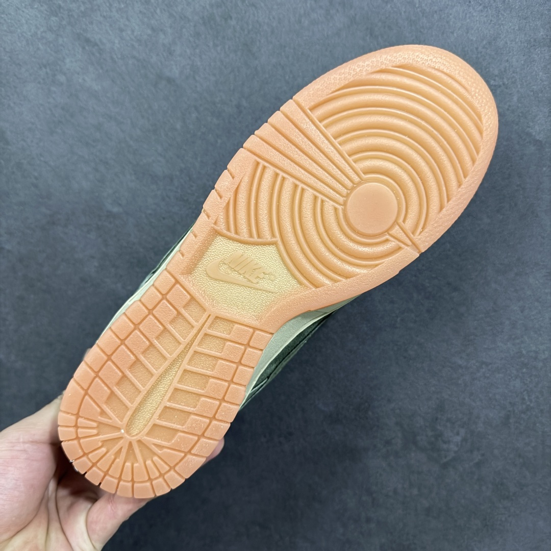 图片[9]-【公司级】Nike SB Dunk Low 生胶军绿 SB低帮休闲板鞋  #大厂纯原品质出货 清洁度 电绣工艺 皮料切割干净无任何毛边 细节完美 货号：HJ0367-301  尺码：36 36.5 37.5 38 38.5 39 40 40.5 41 42 42.5 43 44 44.5 45 46-选品中心