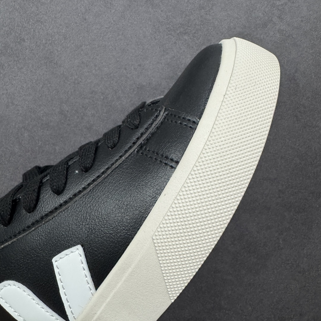 图片[5]-【福利特价】veja Recife Logo CHROMEFREE LEA 法国小众品牌Veja小白鞋 经典小板鞋 增高且有型 妥妥的通勤之王 VEJA始终以绿色地球和低碳运动为宗旨 品牌的所有单品也均用环保材料制作 始终以行动承担对环境的责任 此款VEJA 男女款情侣运动鞋 采用透气皮革鞋面 时尚简约 轻薄舒适 货号： CP051215 尺码： 36-45没半码-选品中心