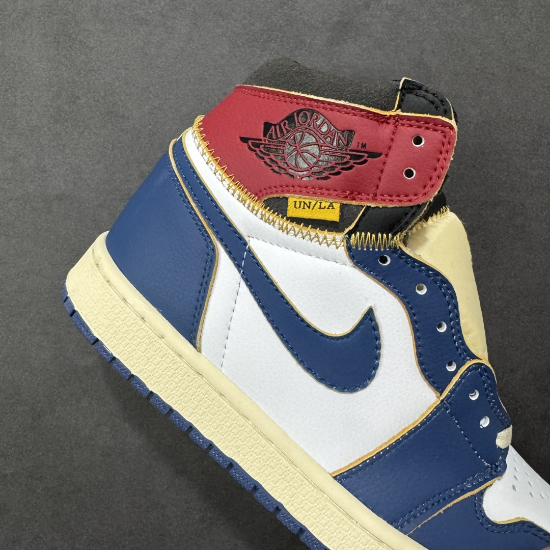 图片[6]-【公司级】Fragment Design x Union x Jordan Air Jordan 1 Retro High Og Nrg 三方联名款 牛皮 舒适 防滑 高帮 复古篮球鞋 男女同款 Air Jordan 1于1985年推出，是耐克第一双以乔丹名字命名的篮球鞋，正是这双鞋，开启了一个时代。Air Jordan 1外形的灵感来自于在当年风靡一时的AirForce 1，同时降低中底厚度，减轻重量，增加贴地感，并采用了后掌Air Sole气垫和最经典的飞翼Logo来自于当时的Nike创意总监Peter Moore。 货号：BV1300-146 尺码：36 36.5 37.5 38 38.5 39 40 40.5 41 42 42.5 43 44 44.5 45 46 47.5 编码：YBB210220-选品中心