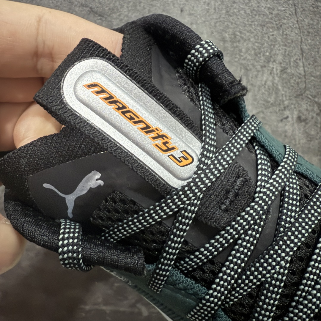 图片[6]-【纯原版】彪马彪破3 PUMA MAGNIFY NITRO 3代 PUMA跑鞋为跑步蓄 能，功能性和美观性兼备。搭载 PUMA NITRO 氮气中底，具备轻量与高缓冲回弹特性，打造柔软舒适脚感。以简约流畅的线条勾勒 PUMA 跑道，为鞋款增添一抹灵动气质。 鞋面 采用轻量化高弹织物鞋面，上脚透气舒适包覆，还确保了耐穿性和支撑性助力急速畅跑 中底 超临界NITRO氮气中底结合厚底轮廓舒适缓震，提供能力反馈，轻便柔软 跑步通勤皆可 鞋侧 PUMA 流线型跑道以明亮色彩呈现，勾勒活力运动美学 外底 采用 PUMAGRIP橡胶大底，止滑耐磨赋予跑者灵活自如的运动体验 货号 311046-07 尺码 36 37 37.5 38 38.5 39 40 40.5 41 42 42.5 43 44 44.5 45-选品中心