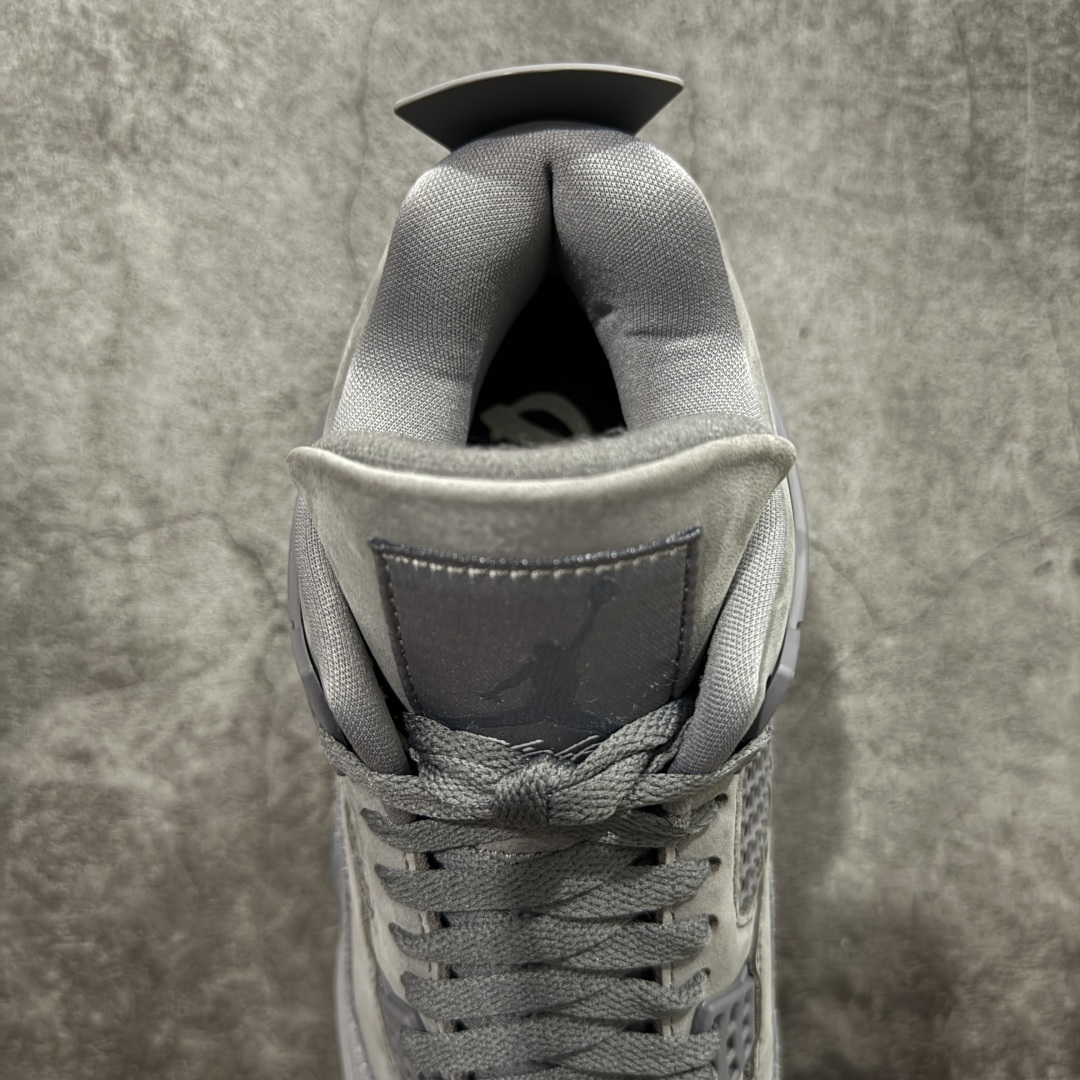 图片[8]-【美版GX纯原】Nigel Sylvester x Air Jordan AJ4 “Brick by Brick” 联名灰砖 货号：HF4340-002 全新批次 重点区分市面 真正砖面纹路 区别市面版本 正确细节 卡色无色差 GX原数据精心打造 原厂材质 超弹硅胶材质 内层不织布补强 补强为硅胶提供更强耐久性 避免断裂 圈内最强四代 独家外贸特供尺码含 45.5 48.5 耗时半年巨作 全套原纸板楦头开发 原厂特供皮料加持 确保原汁原味 完美呈现四代版型 一比一鞋头弧度高度鞋身弧度 数据细节工艺流程均保持原鞋一致 原厂TPU网格鞋带扣 正确内里网布 菱角分明不变形无多余毛边 柔软性质感一致于原鞋 市场唯一原厂鞋扣模具 背面可见隐藏注塑口 原厂织唛标 原厂飞人电绣工艺 尾指中部跳三针 独家绑鞋带手法 印刷中底布 四线拉帮 米色美纹纸贴合固定 进口港宝加持 后跟自然饱满 全鞋荧光划线卡点 追求极致完美 每一双都是工艺品 多重QC质检 超越公司货的品控标准 实实在在的免检产品 …… 尺码：40 40.5 41 42 42.5 43 44 44.5 45 46 47.5 48.5-选品中心