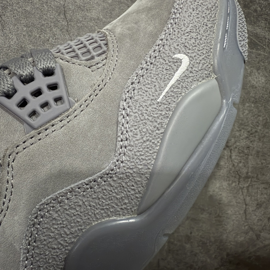 图片[5]-【美版GX纯原】Nigel Sylvester x Air Jordan AJ4 “Brick by Brick” 联名灰砖 货号：HF4340-002 全新批次 重点区分市面 真正砖面纹路 区别市面版本 正确细节 卡色无色差 GX原数据精心打造 原厂材质 超弹硅胶材质 内层不织布补强 补强为硅胶提供更强耐久性 避免断裂 圈内最强四代 独家外贸特供尺码含 45.5 48.5 耗时半年巨作 全套原纸板楦头开发 原厂特供皮料加持 确保原汁原味 完美呈现四代版型 一比一鞋头弧度高度鞋身弧度 数据细节工艺流程均保持原鞋一致 原厂TPU网格鞋带扣 正确内里网布 菱角分明不变形无多余毛边 柔软性质感一致于原鞋 市场唯一原厂鞋扣模具 背面可见隐藏注塑口 原厂织唛标 原厂飞人电绣工艺 尾指中部跳三针 独家绑鞋带手法 印刷中底布 四线拉帮 米色美纹纸贴合固定 进口港宝加持 后跟自然饱满 全鞋荧光划线卡点 追求极致完美 每一双都是工艺品 多重QC质检 超越公司货的品控标准 实实在在的免检产品 …… 尺码：40 40.5 41 42 42.5 43 44 44.5 45 46 47.5 48.5-选品中心