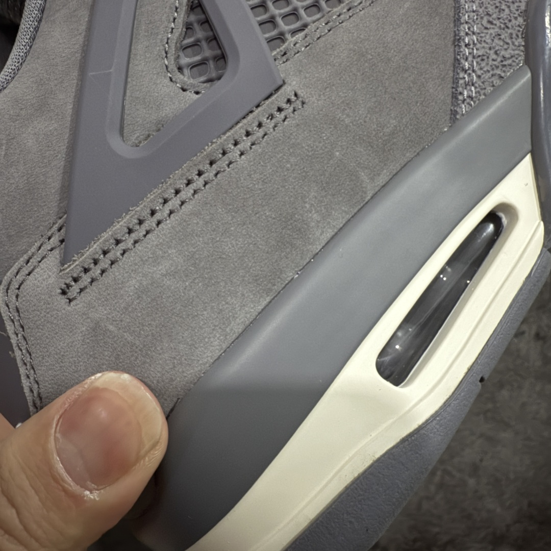 图片[3]-【美版GX纯原】Nigel Sylvester x Air Jordan AJ4 “Brick by Brick” 联名灰砖 货号：HF4340-002 全新批次 重点区分市面 真正砖面纹路 区别市面版本 正确细节 卡色无色差 GX原数据精心打造 原厂材质 超弹硅胶材质 内层不织布补强 补强为硅胶提供更强耐久性 避免断裂 圈内最强四代 独家外贸特供尺码含 45.5 48.5 耗时半年巨作 全套原纸板楦头开发 原厂特供皮料加持 确保原汁原味 完美呈现四代版型 一比一鞋头弧度高度鞋身弧度 数据细节工艺流程均保持原鞋一致 原厂TPU网格鞋带扣 正确内里网布 菱角分明不变形无多余毛边 柔软性质感一致于原鞋 市场唯一原厂鞋扣模具 背面可见隐藏注塑口 原厂织唛标 原厂飞人电绣工艺 尾指中部跳三针 独家绑鞋带手法 印刷中底布 四线拉帮 米色美纹纸贴合固定 进口港宝加持 后跟自然饱满 全鞋荧光划线卡点 追求极致完美 每一双都是工艺品 多重QC质检 超越公司货的品控标准 实实在在的免检产品 …… 尺码：40 40.5 41 42 42.5 43 44 44.5 45 46 47.5 48.5-选品中心