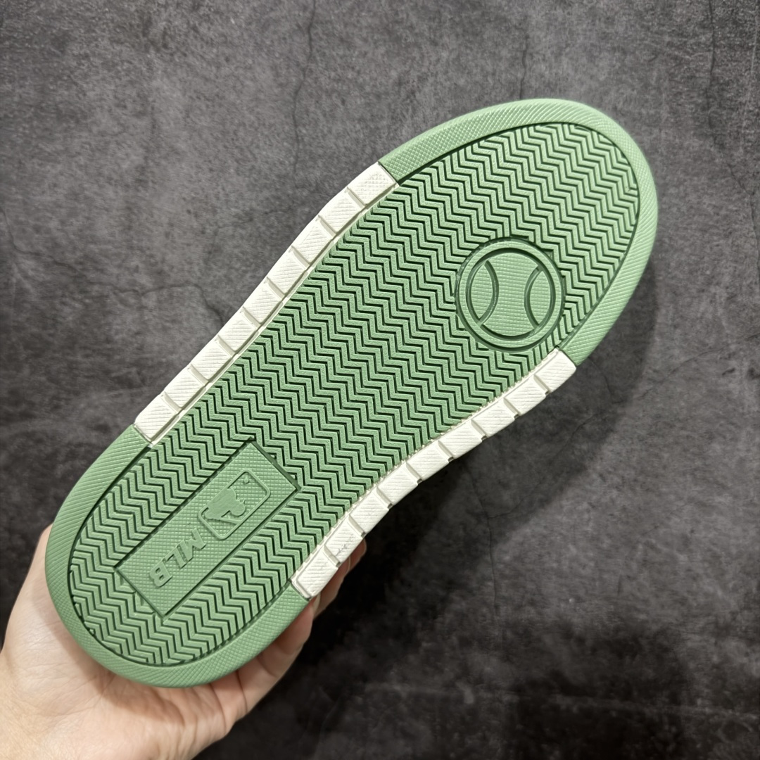 图片[9]-【公司级】韩国洋基队NY大标潮流老爹鞋 MLB小白鞋市面上唯一顶级纯原版本 原材料打造 原楦原档案数据开发版型 完美鞋头弧度/后套收口效果🆚市面文案版本‼️ 原厂立体填充鞋舌海绵 中底注胶孔原数据开发模具大底 原厂转印标 保证不掉字 内增高6cm 原厂1：1模具开发 原厂进口纳米材质 原厂 全套手提袋 原盒雷射防伪标包装 天猫订单品质 官网尺码 35-45-选品中心